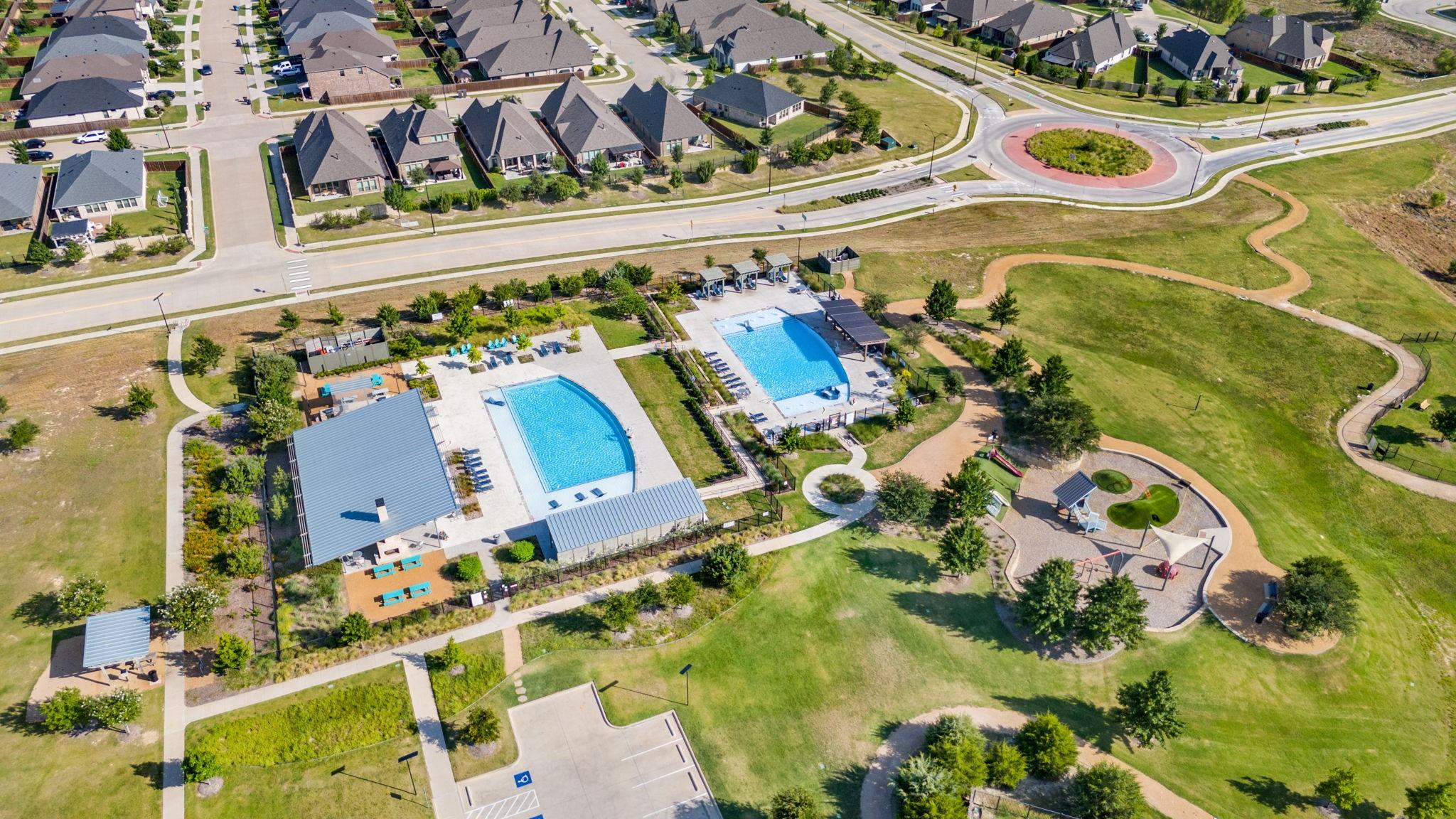main property photo 37