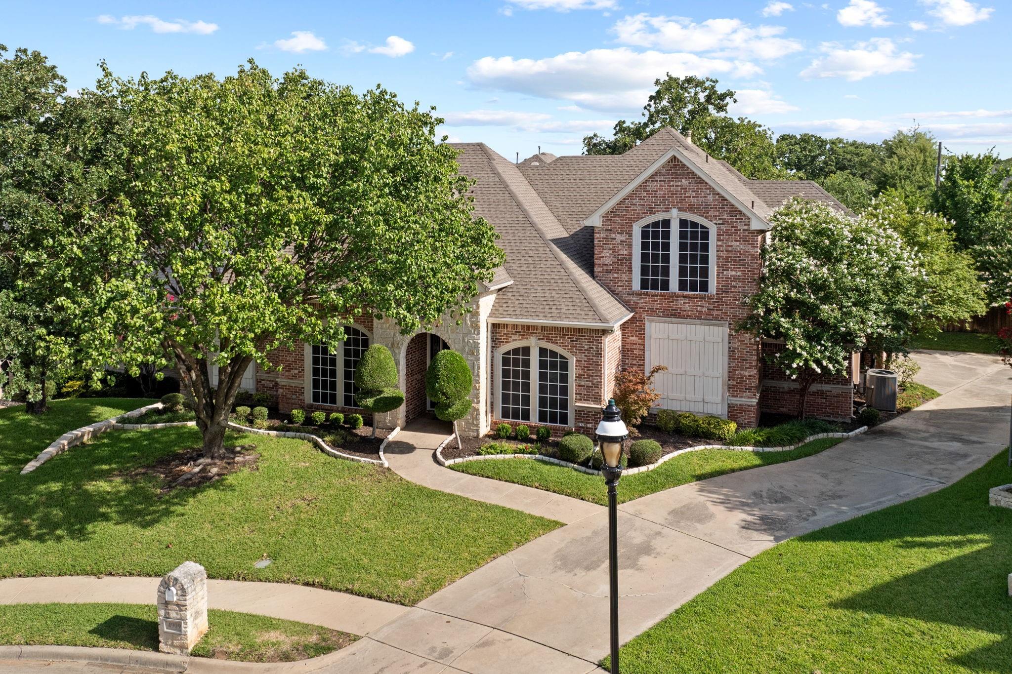 main property photo 3