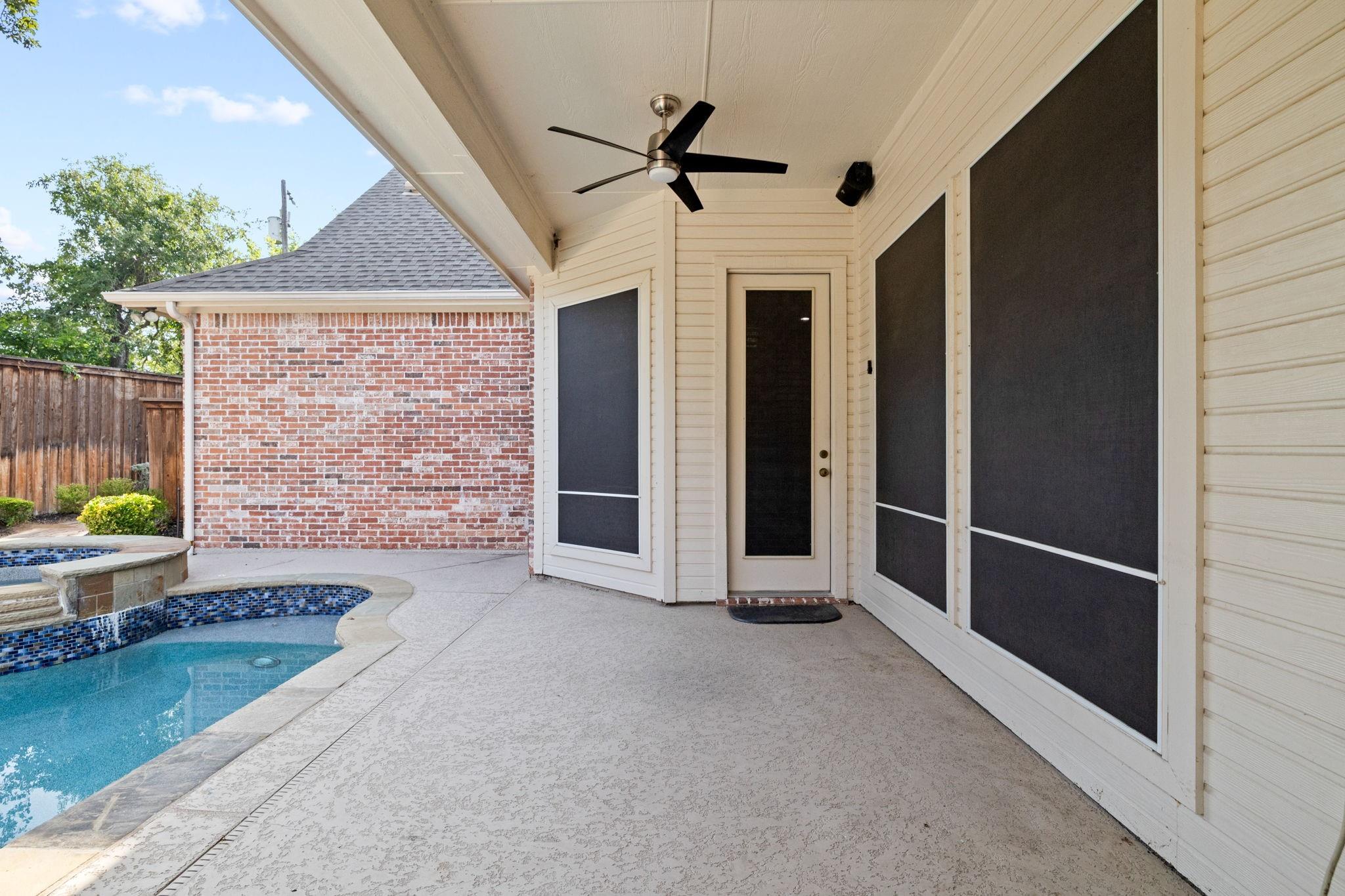 main property photo 33