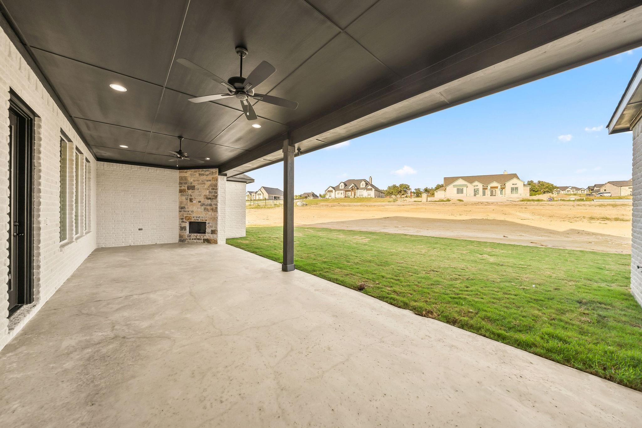 main property photo 36