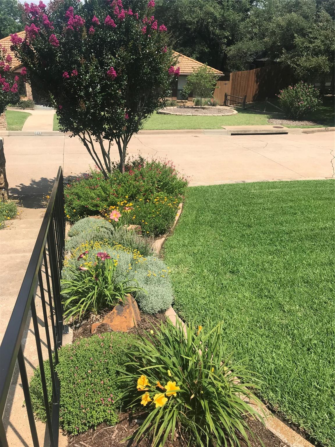 main property photo 5