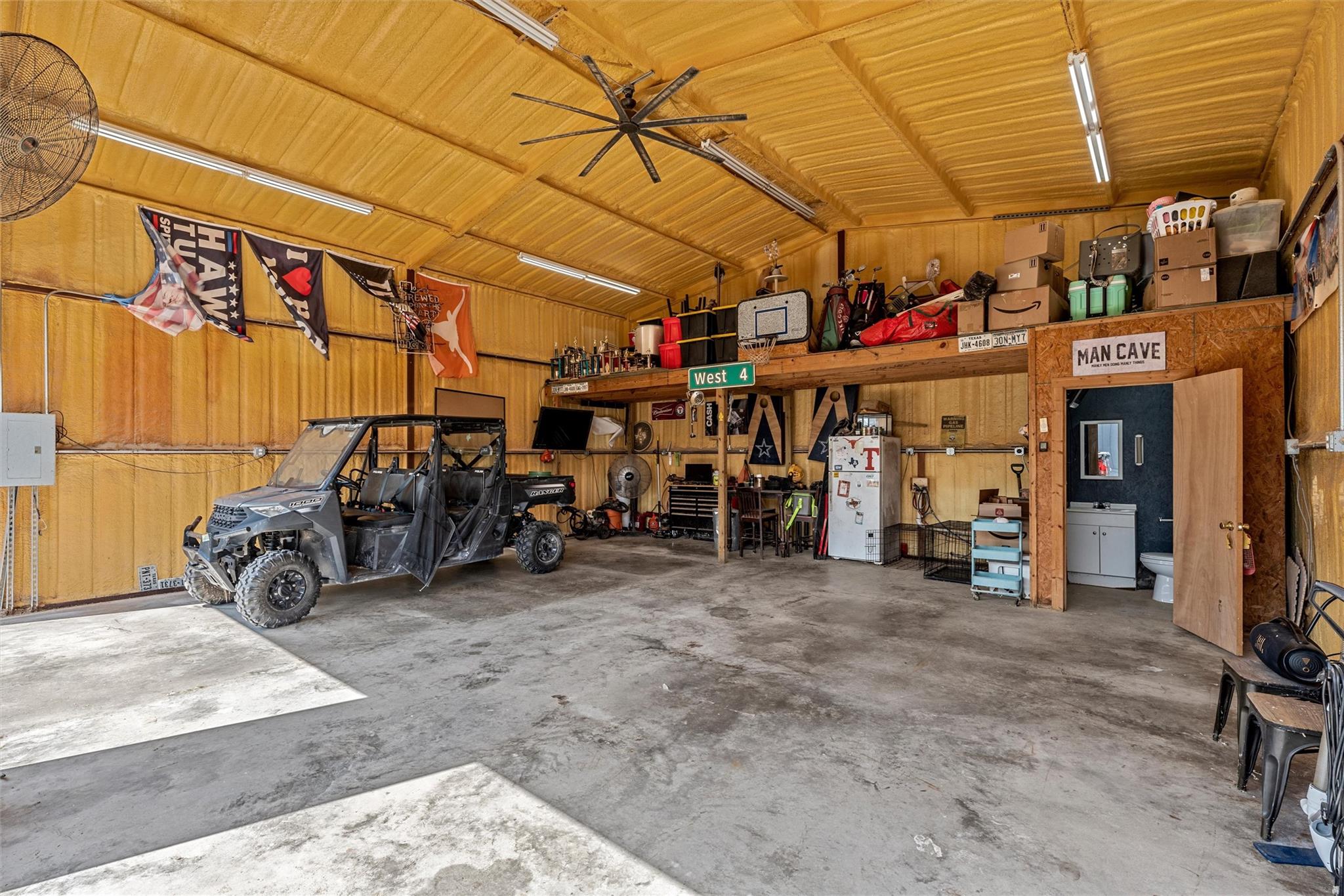 main property photo 29