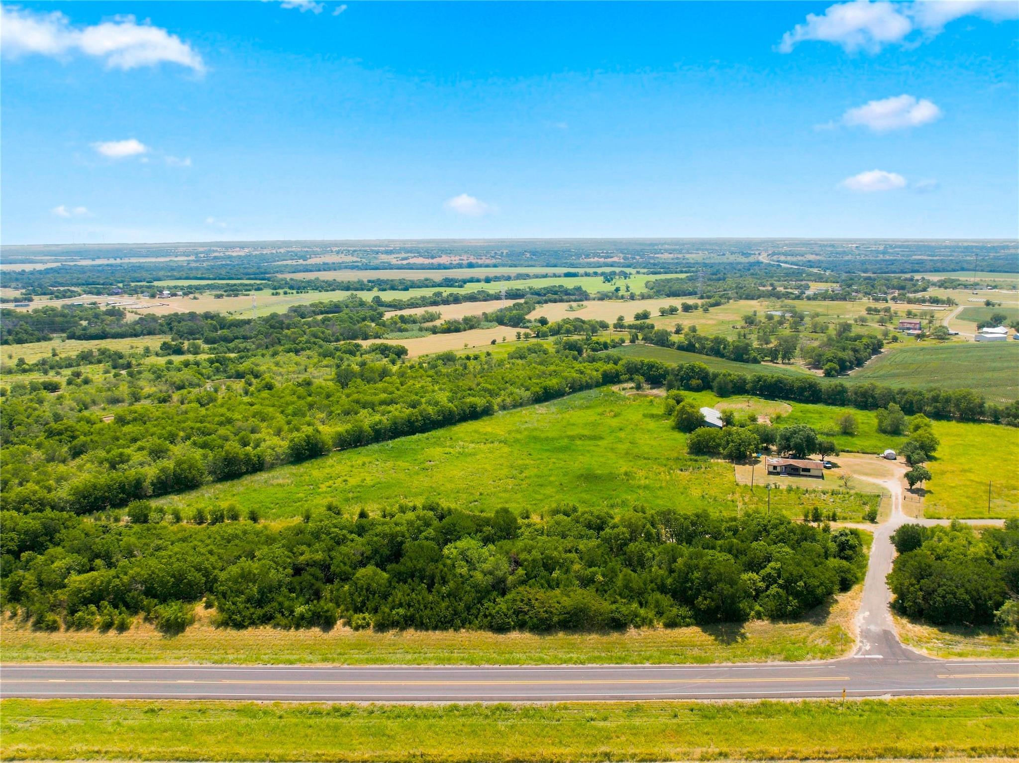 main property photo 21