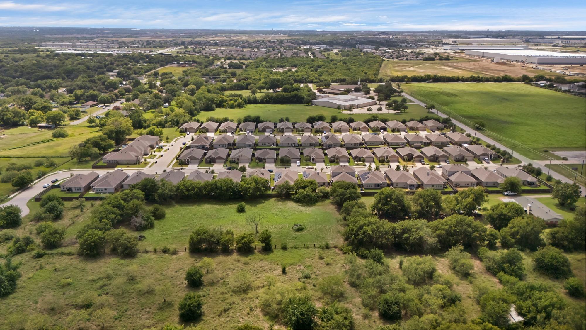 main property photo 33