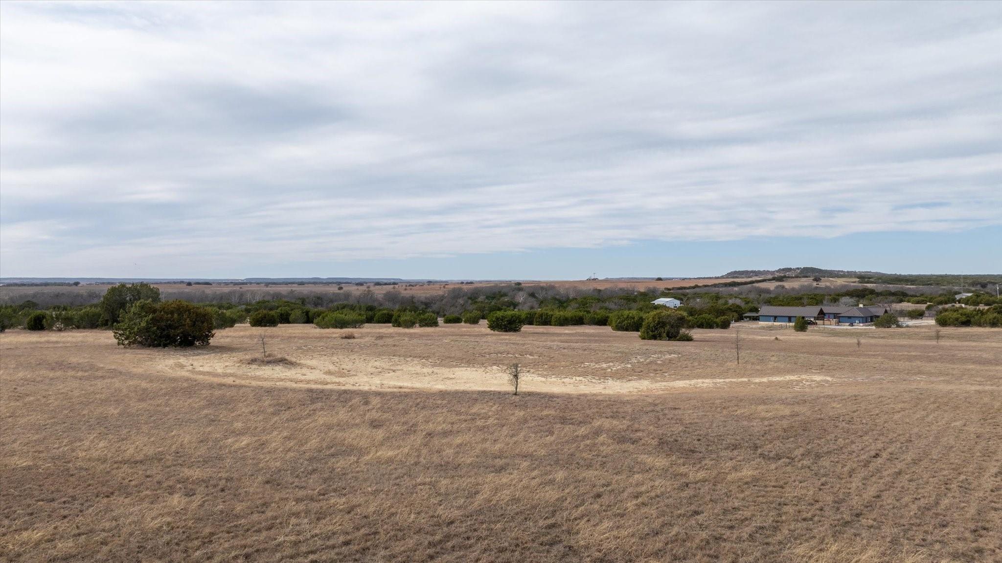 main property photo 17
