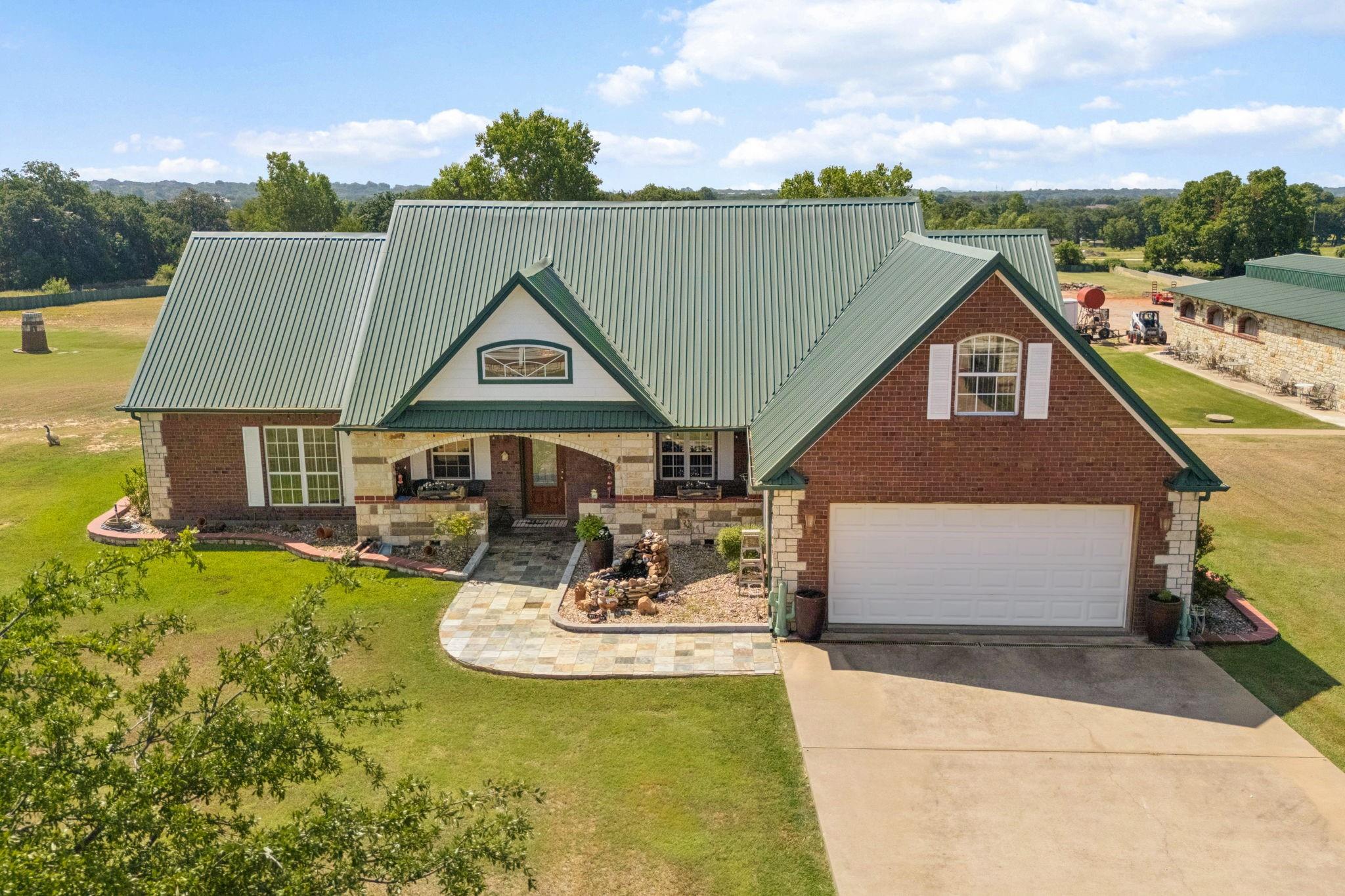 main property photo 34