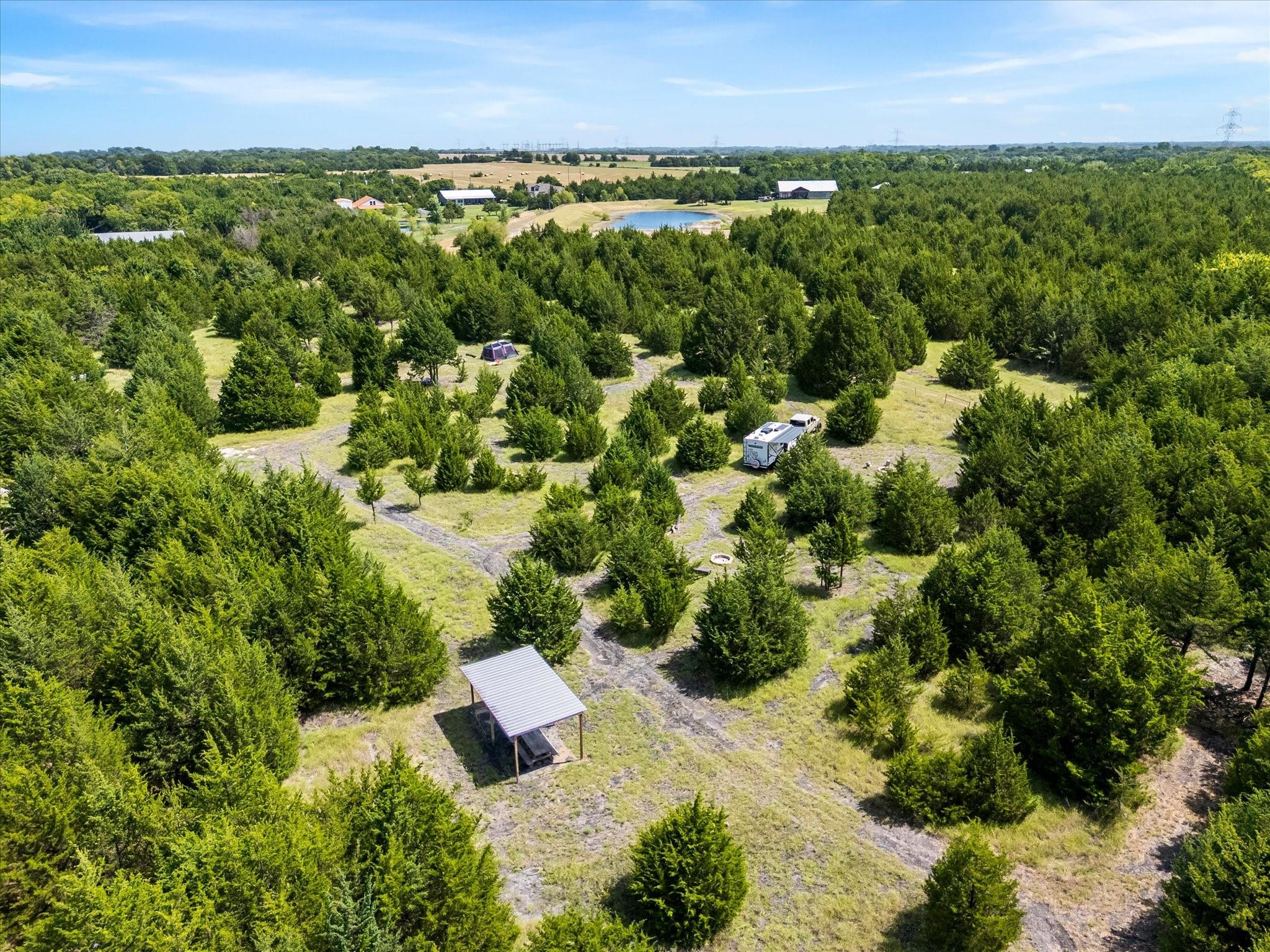 main property photo 12