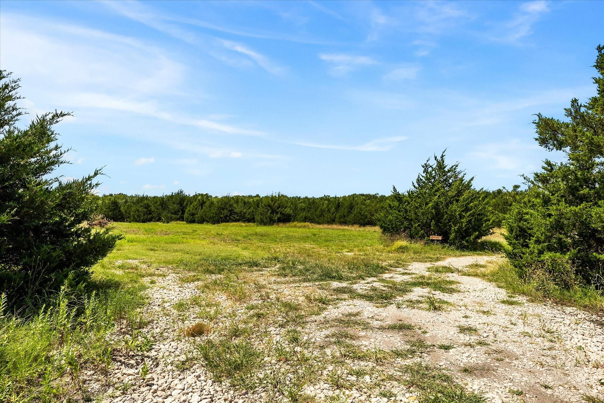 main property photo 21