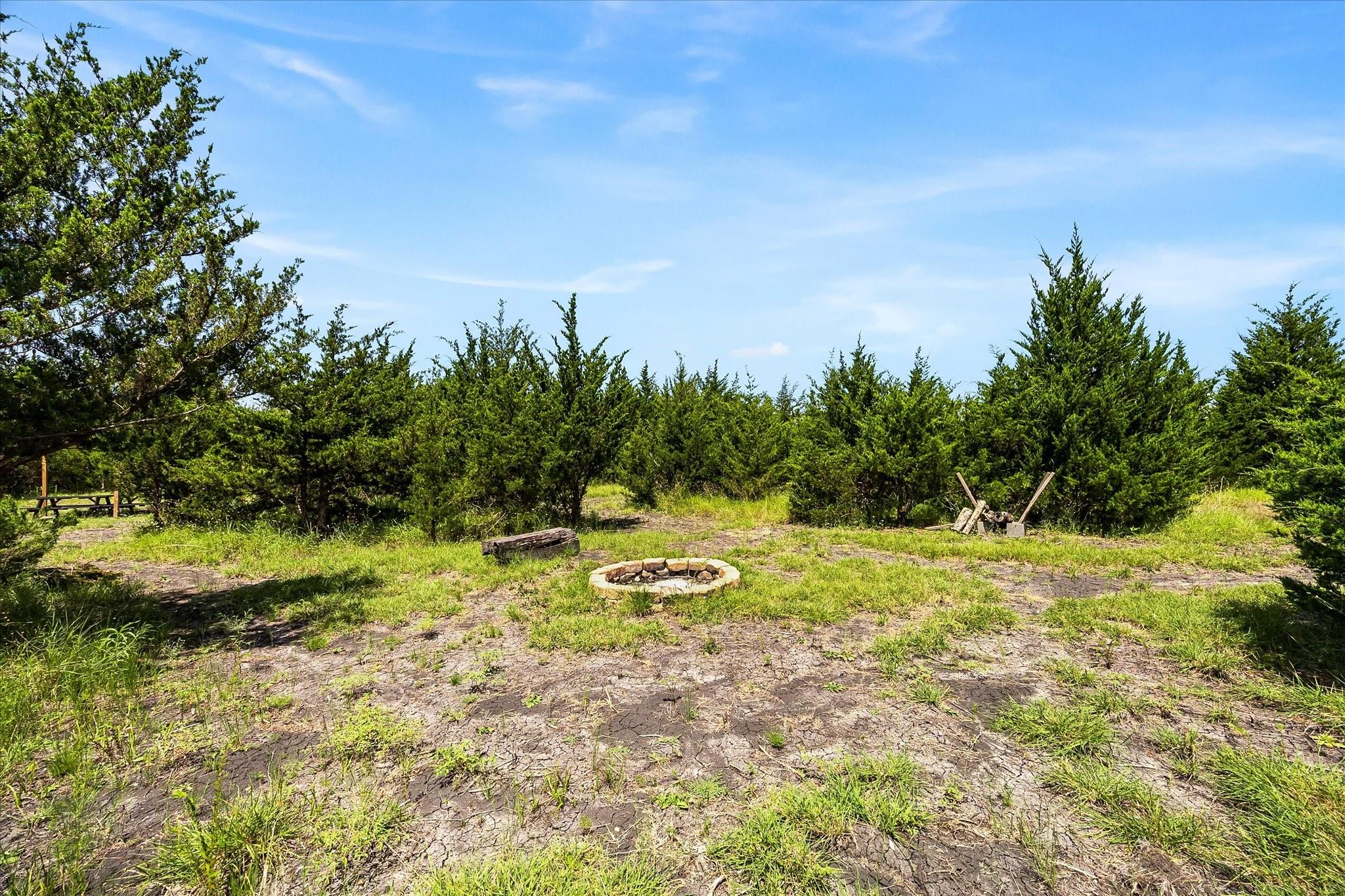 main property photo 29