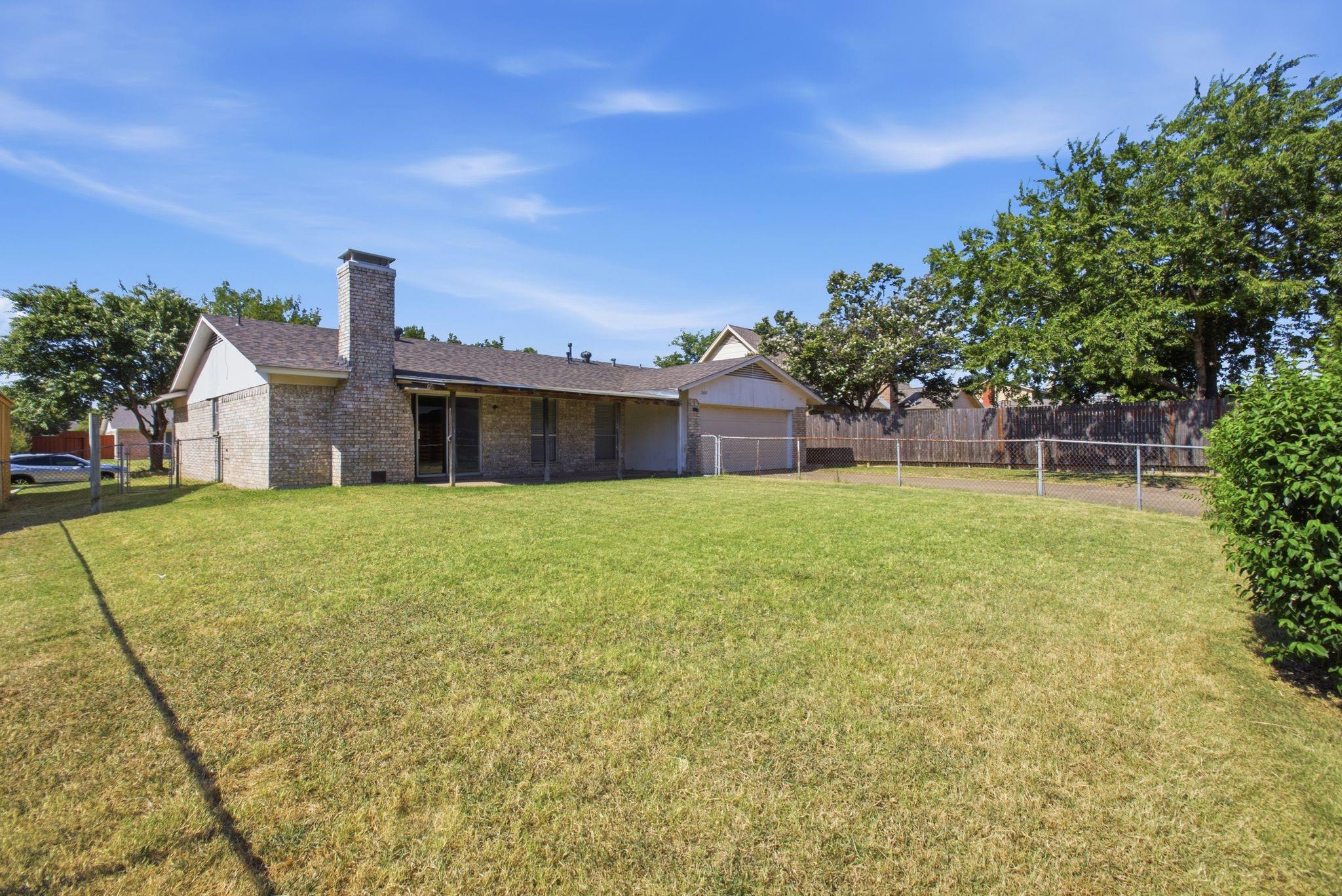 main property photo 31