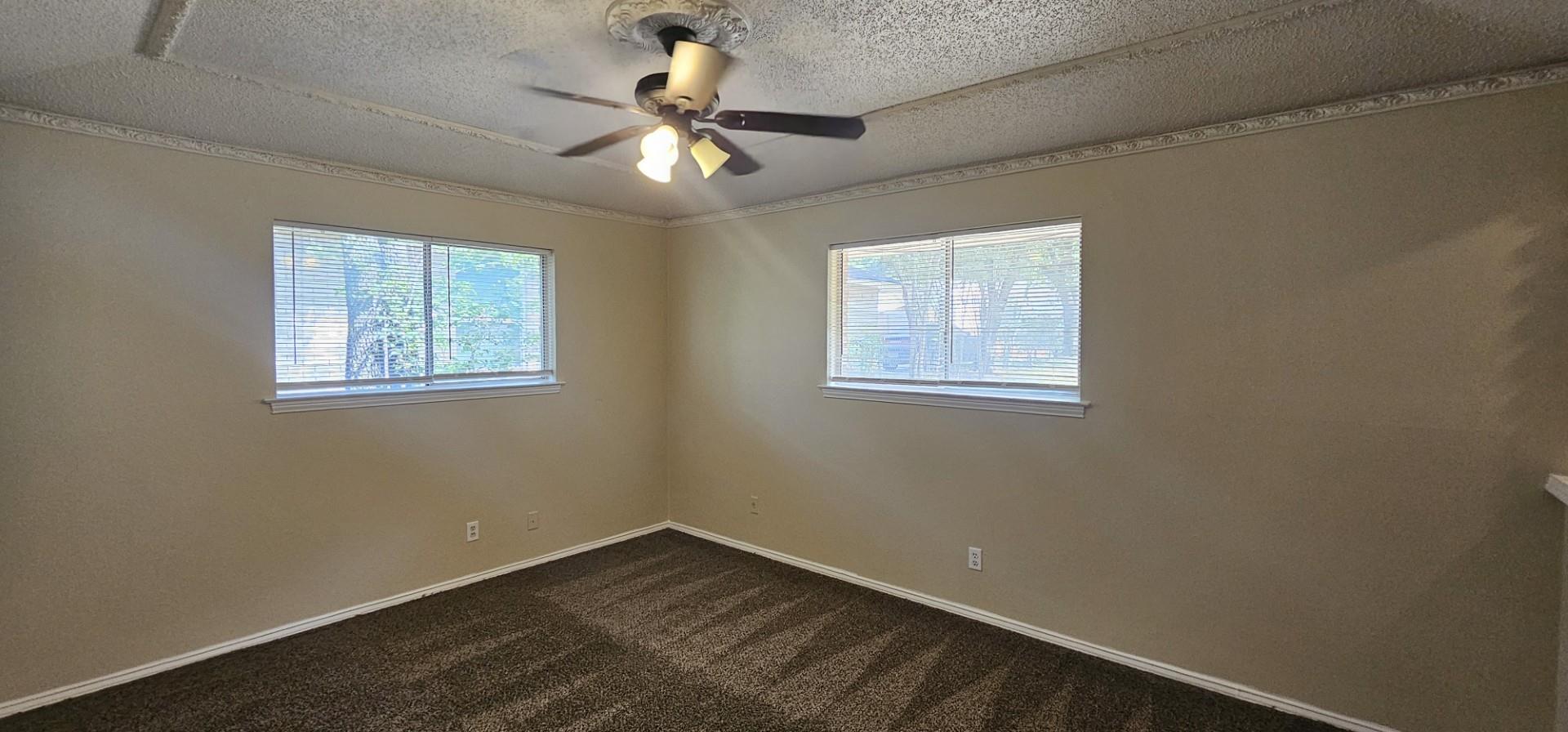 property viewer photo 17