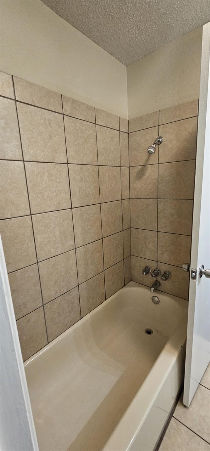 property viewer photo 22