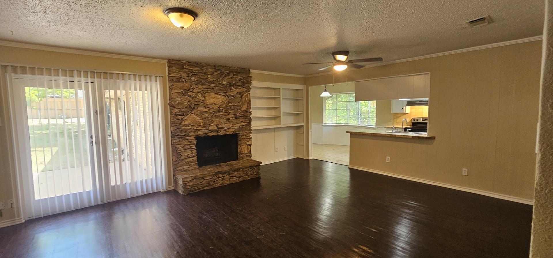 property viewer photo 3