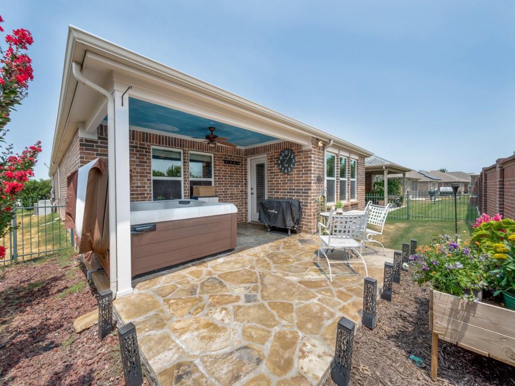 main property photo 23