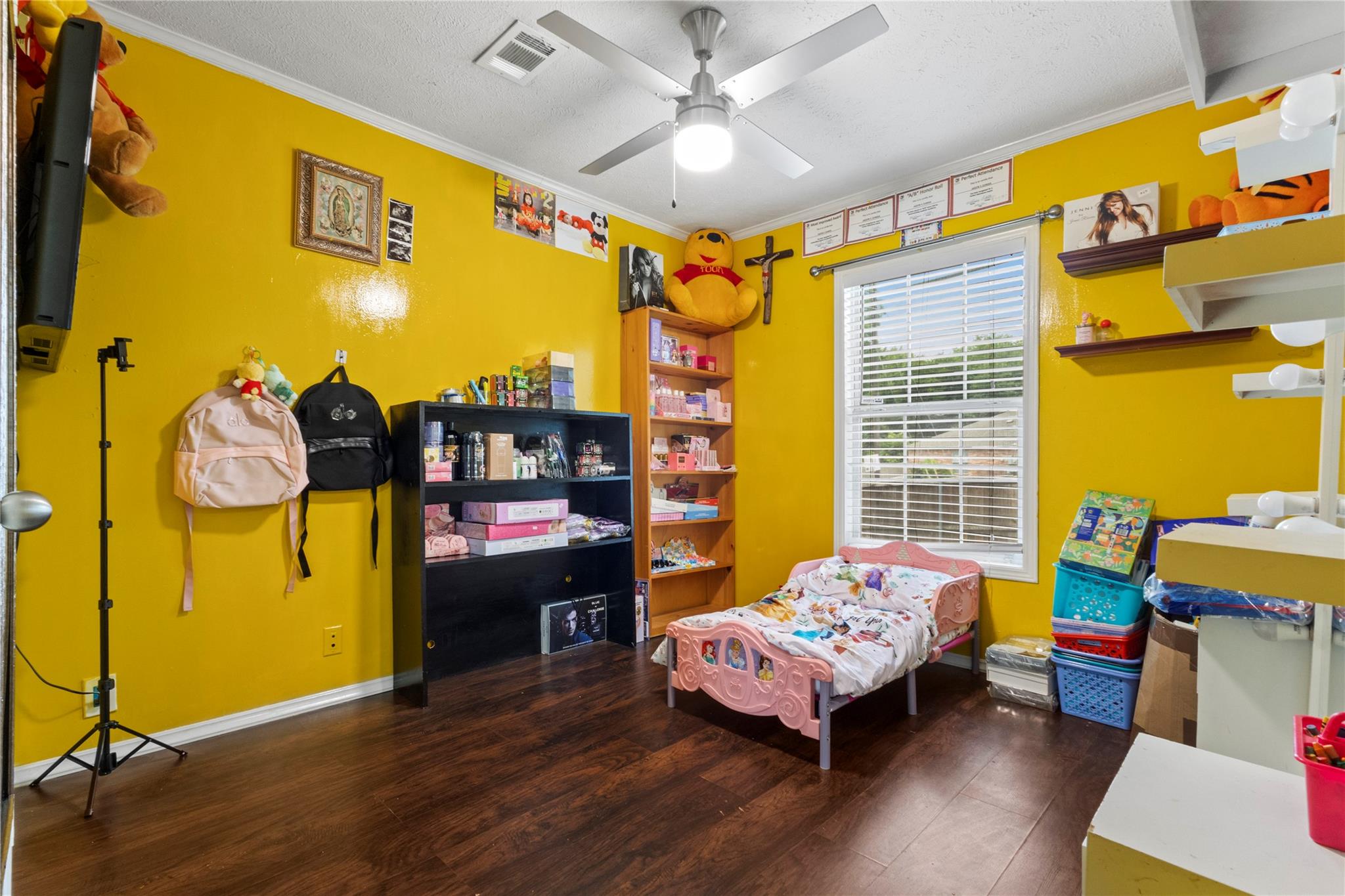 main property photo 6