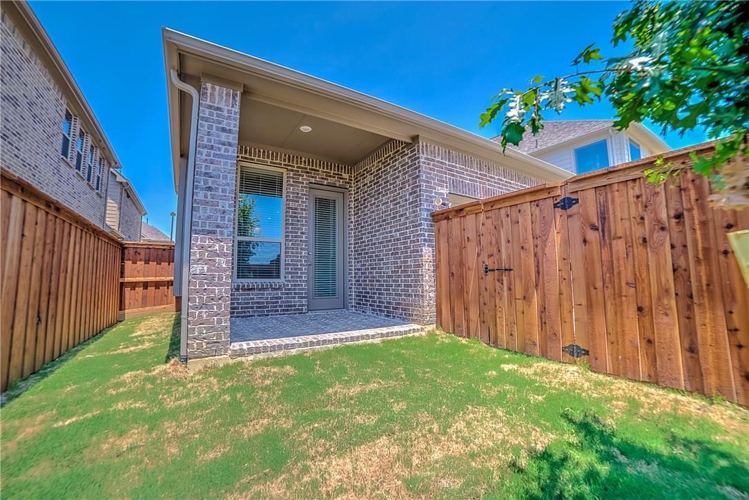 main property photo 16
