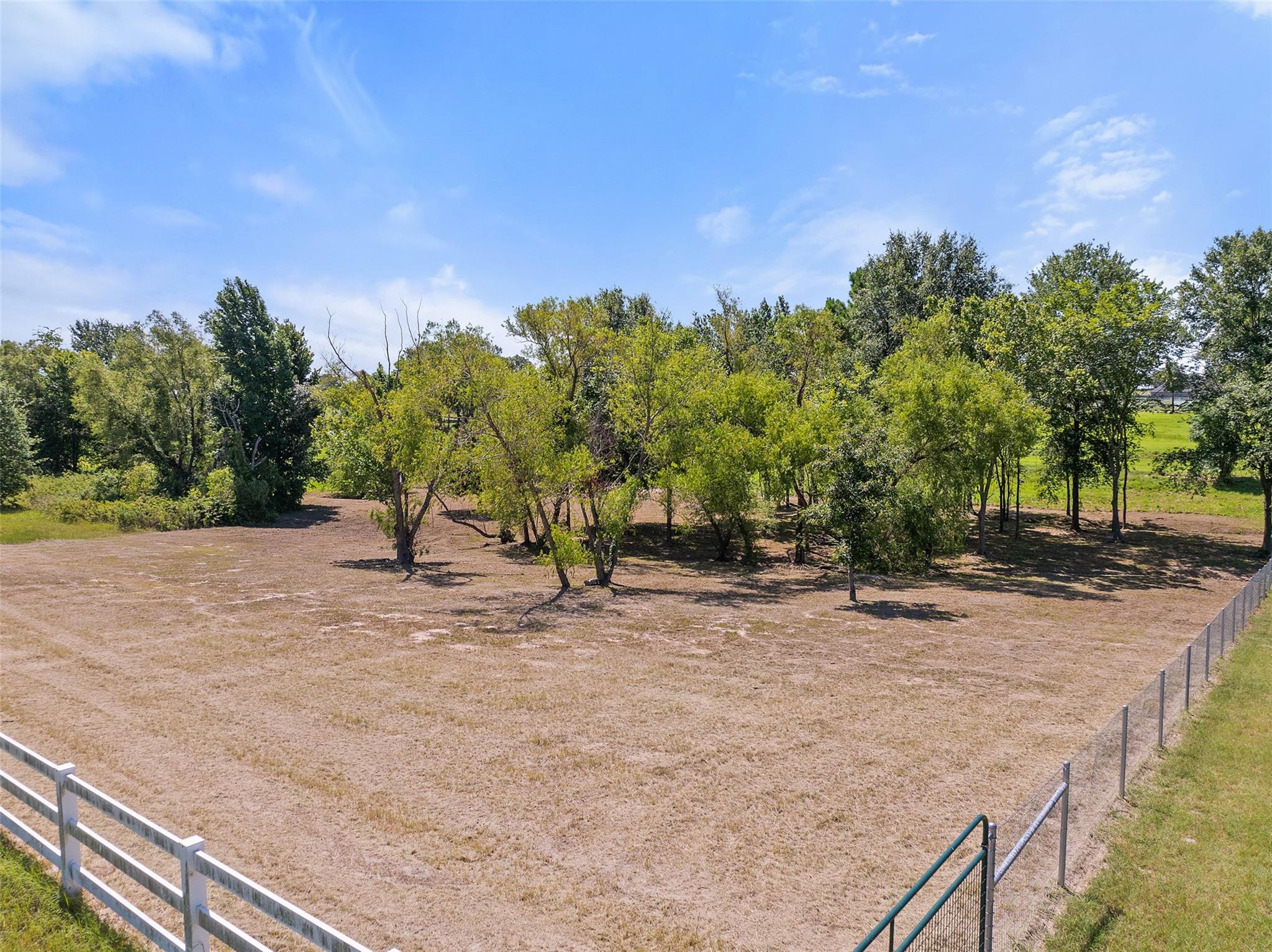 main property photo 21