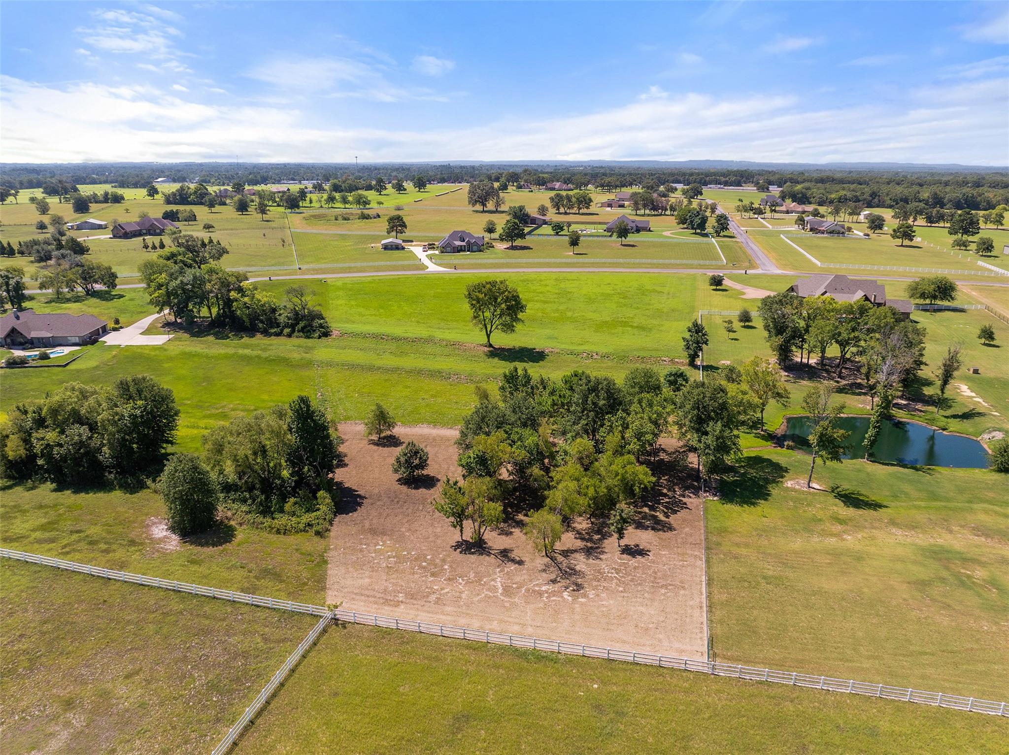 main property photo 7