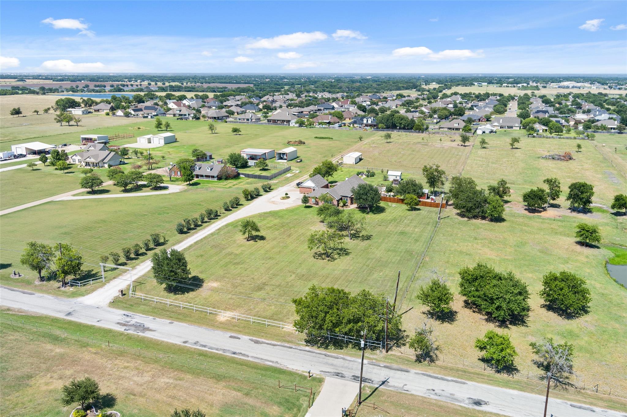 main property photo 37