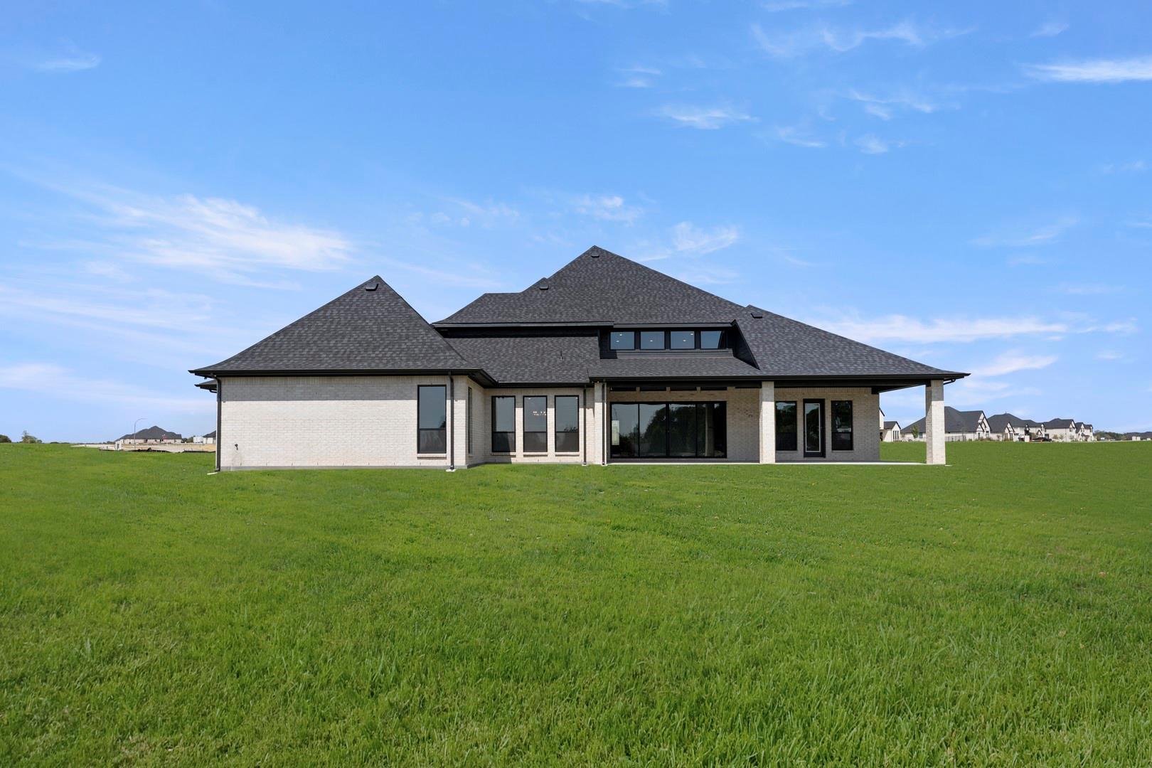 main property photo 26