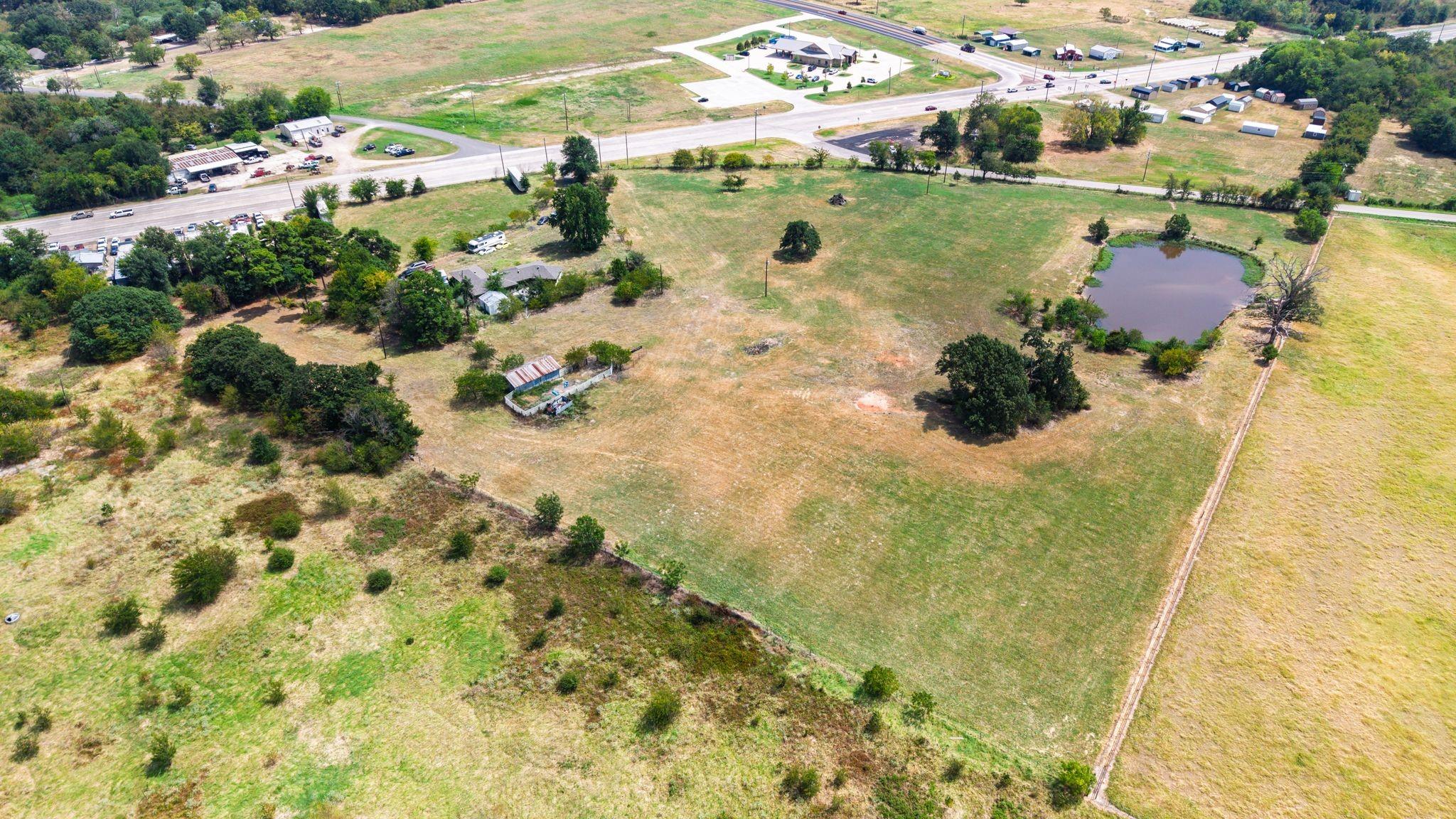 main property photo 15