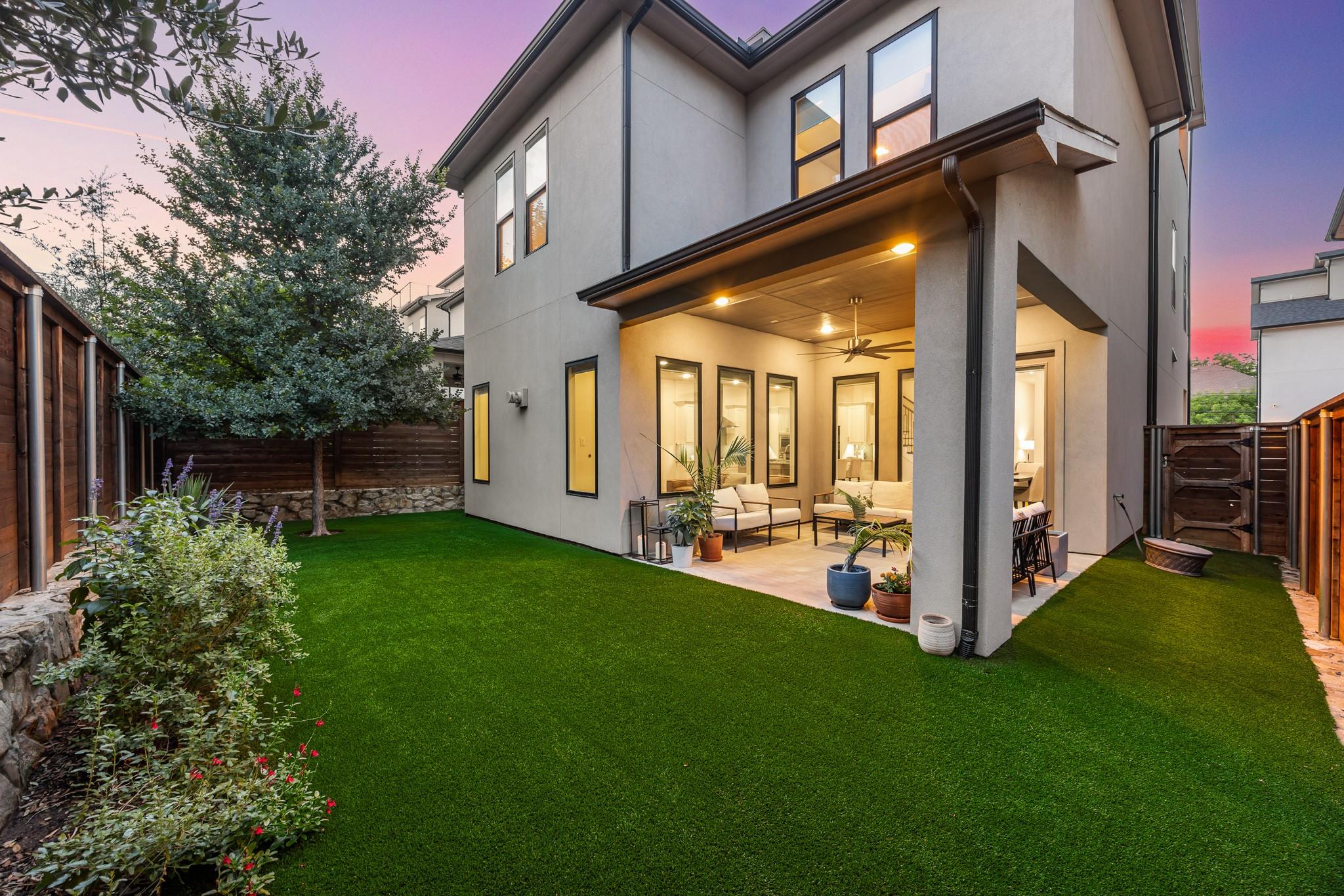 main property photo 13