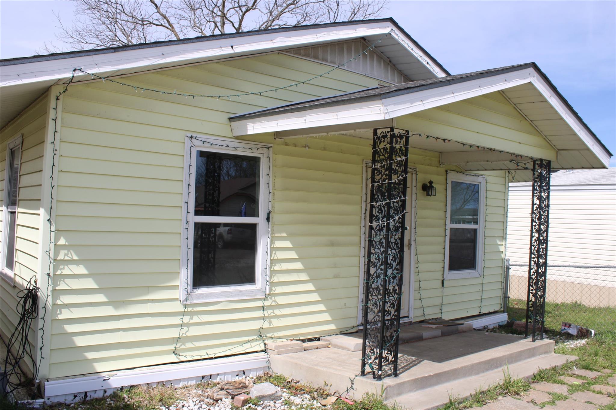 main property photo 3