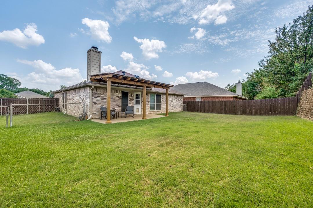 main property photo 10