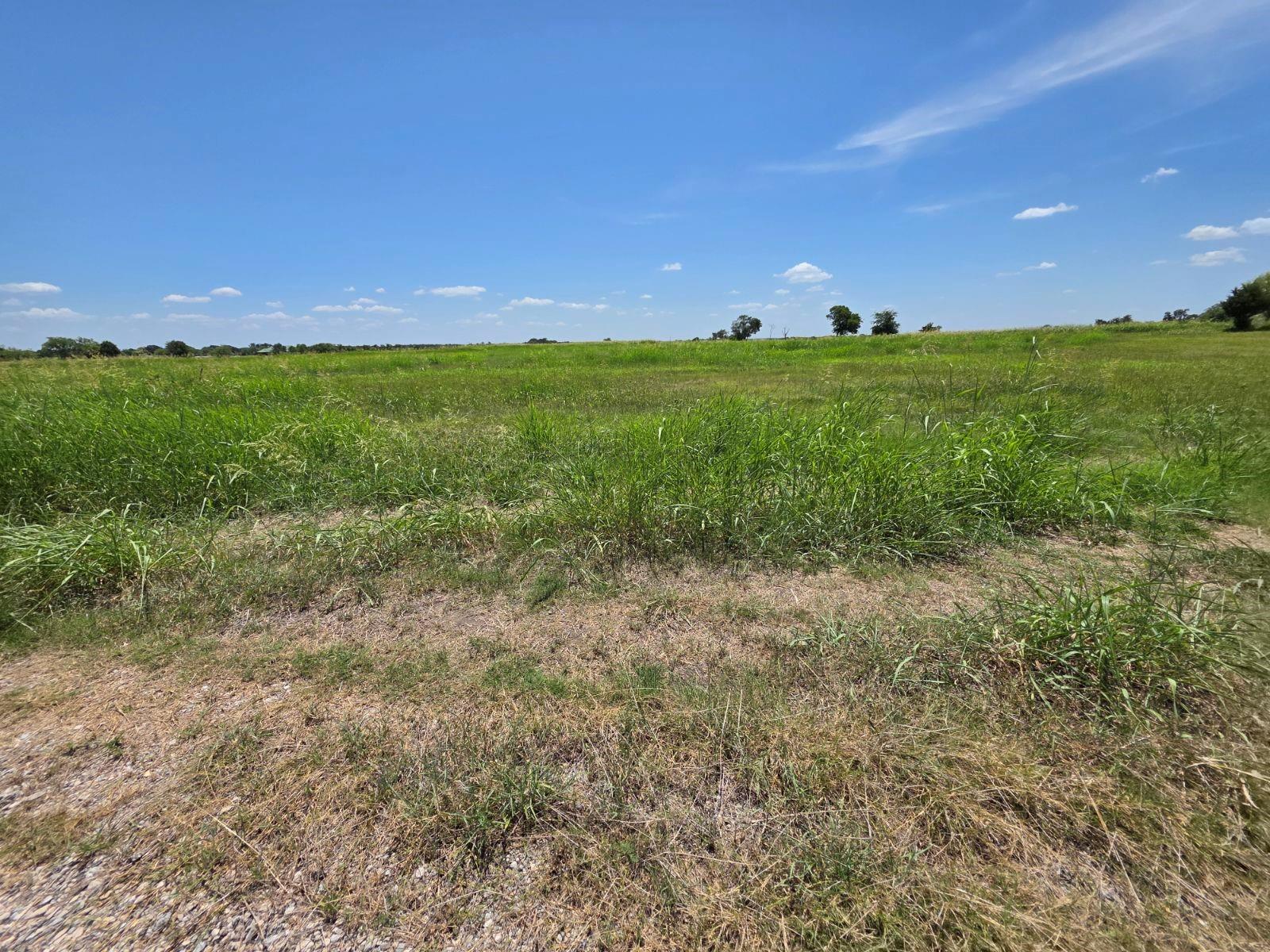 main property photo 15