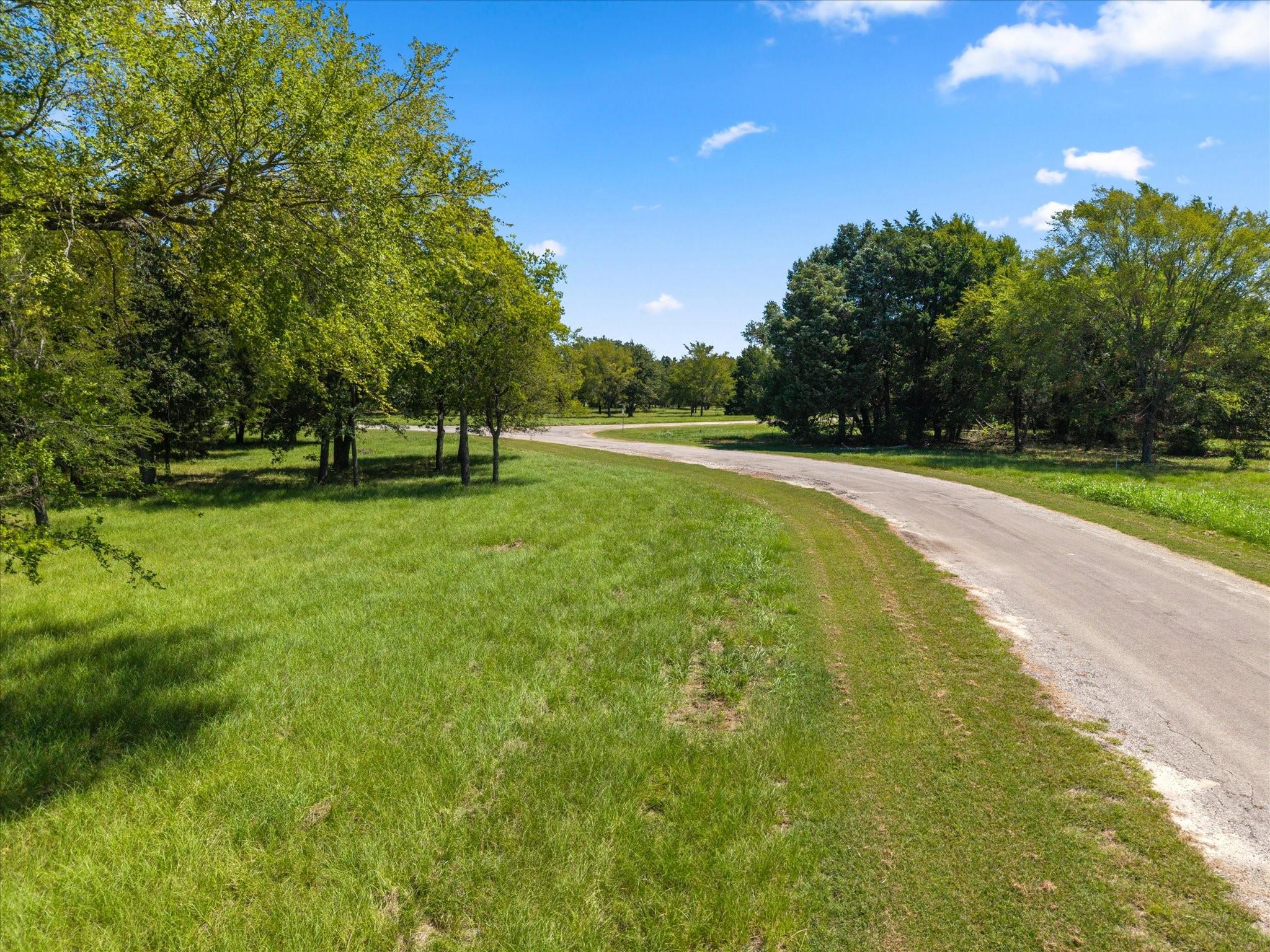main property photo 20