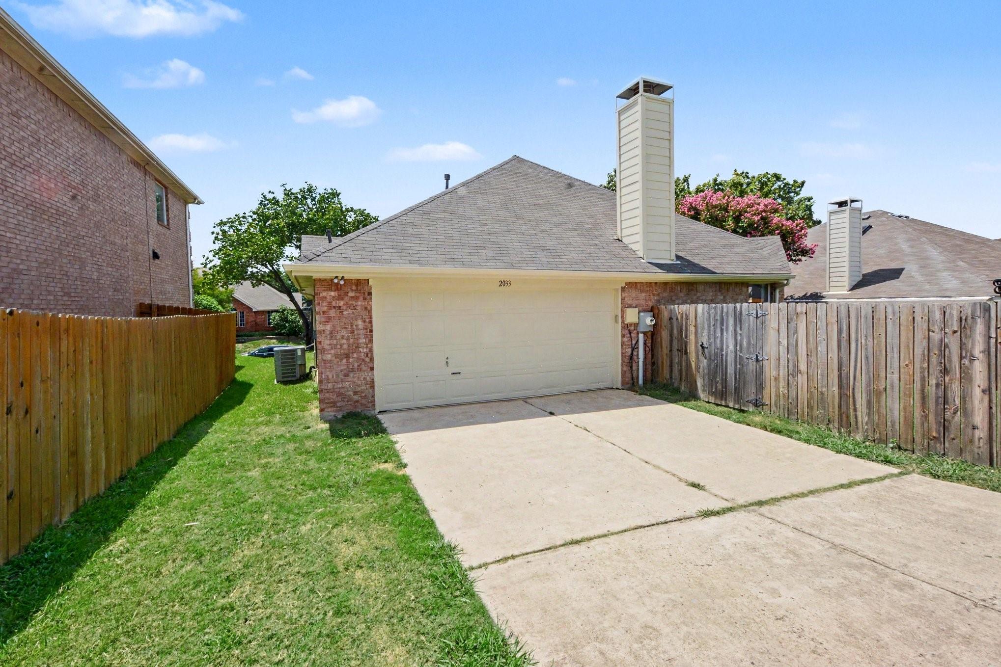 main property photo 26
