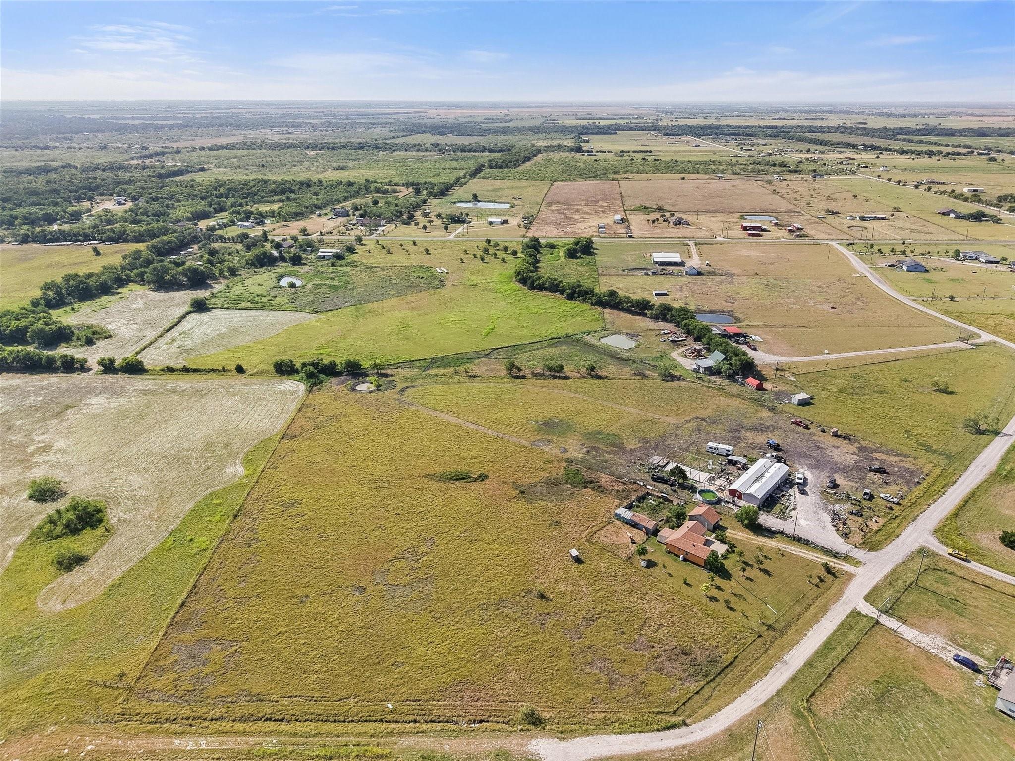main property photo 22