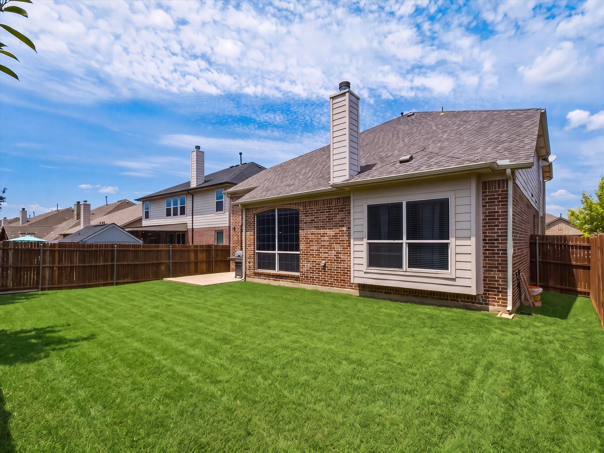 main property photo 31