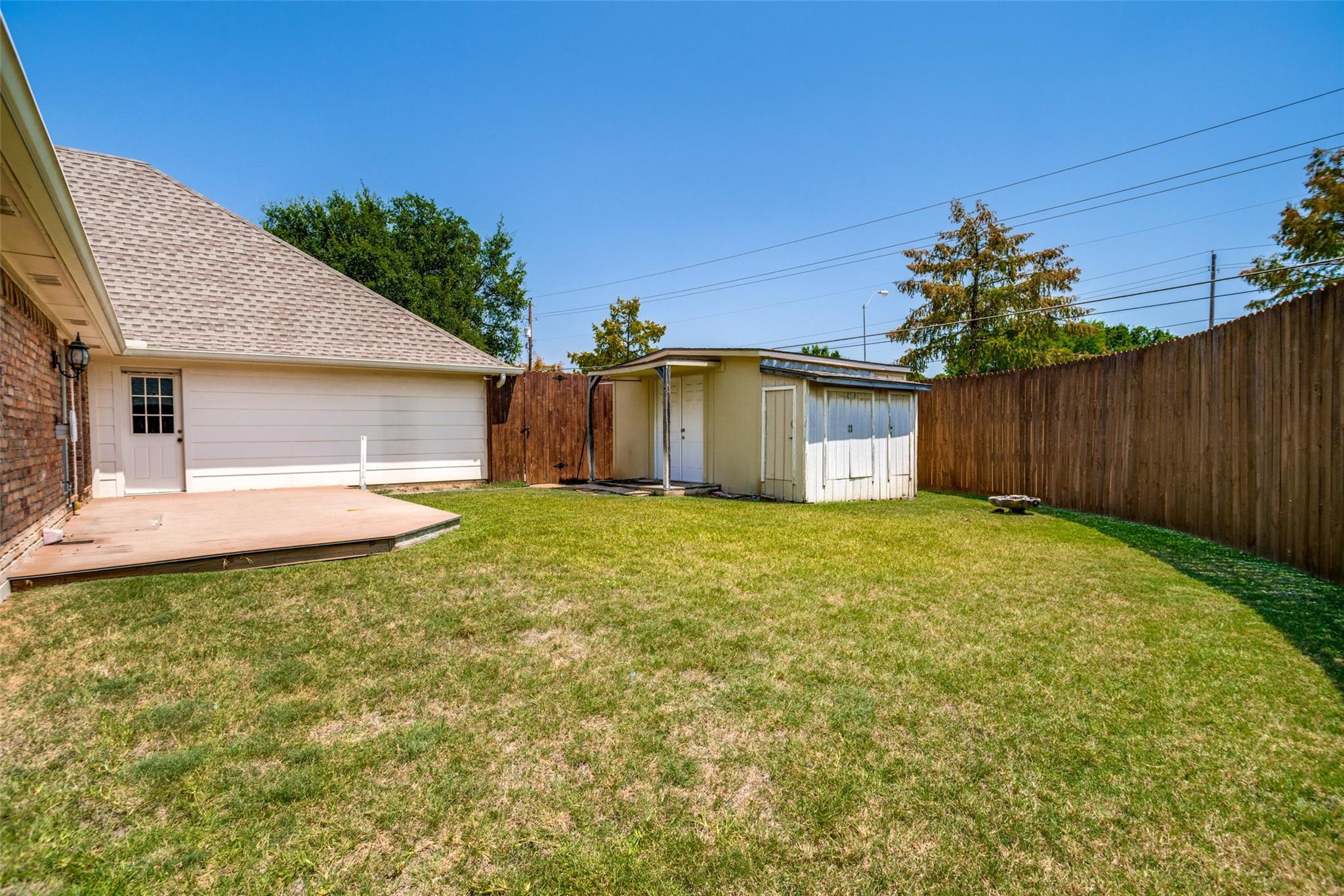 main property photo 31