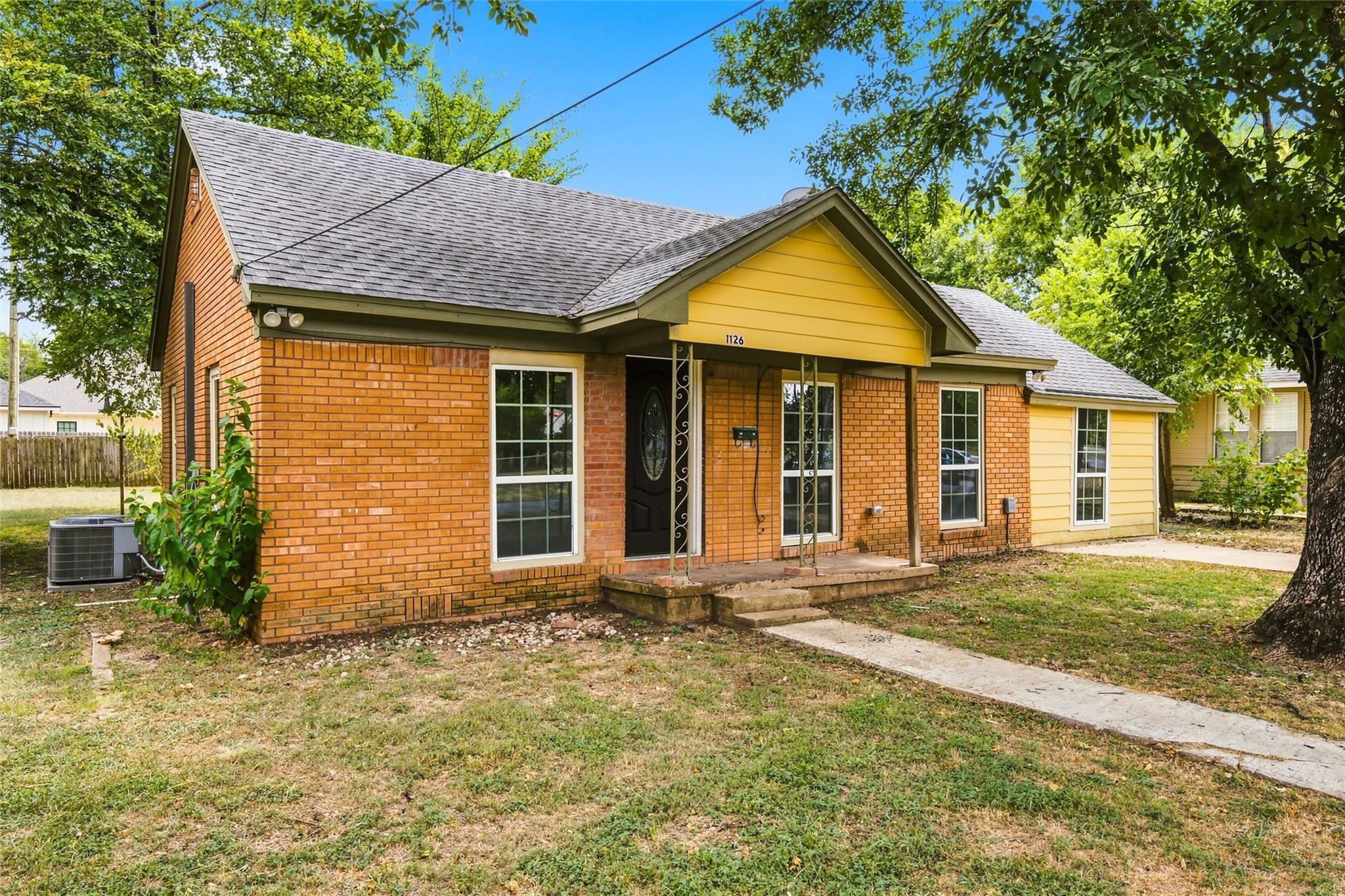 main property photo 1