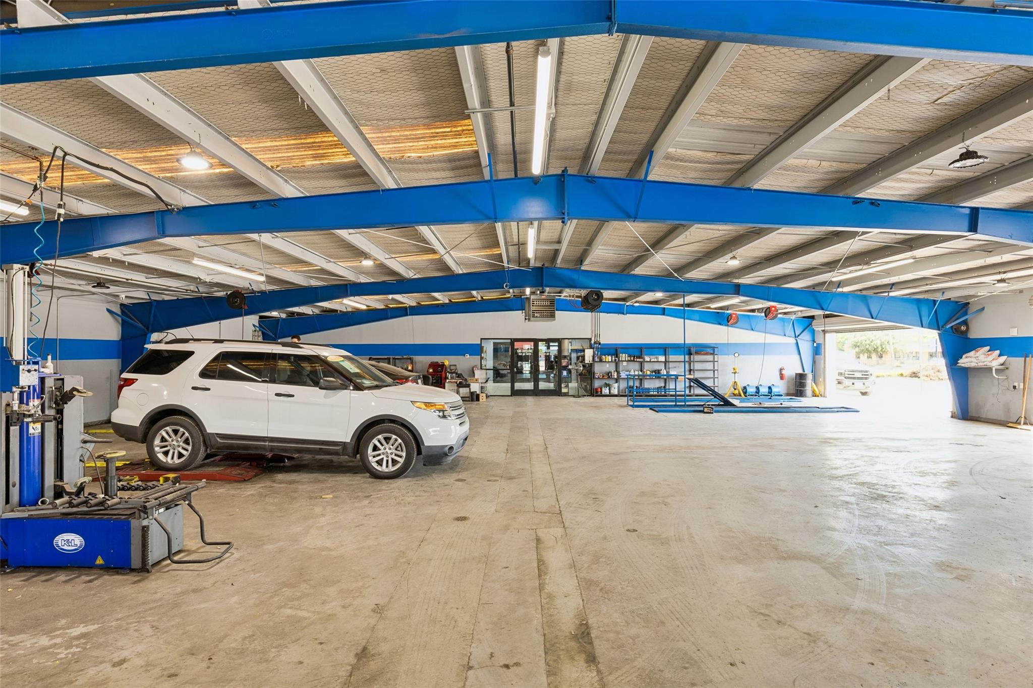main property photo 19