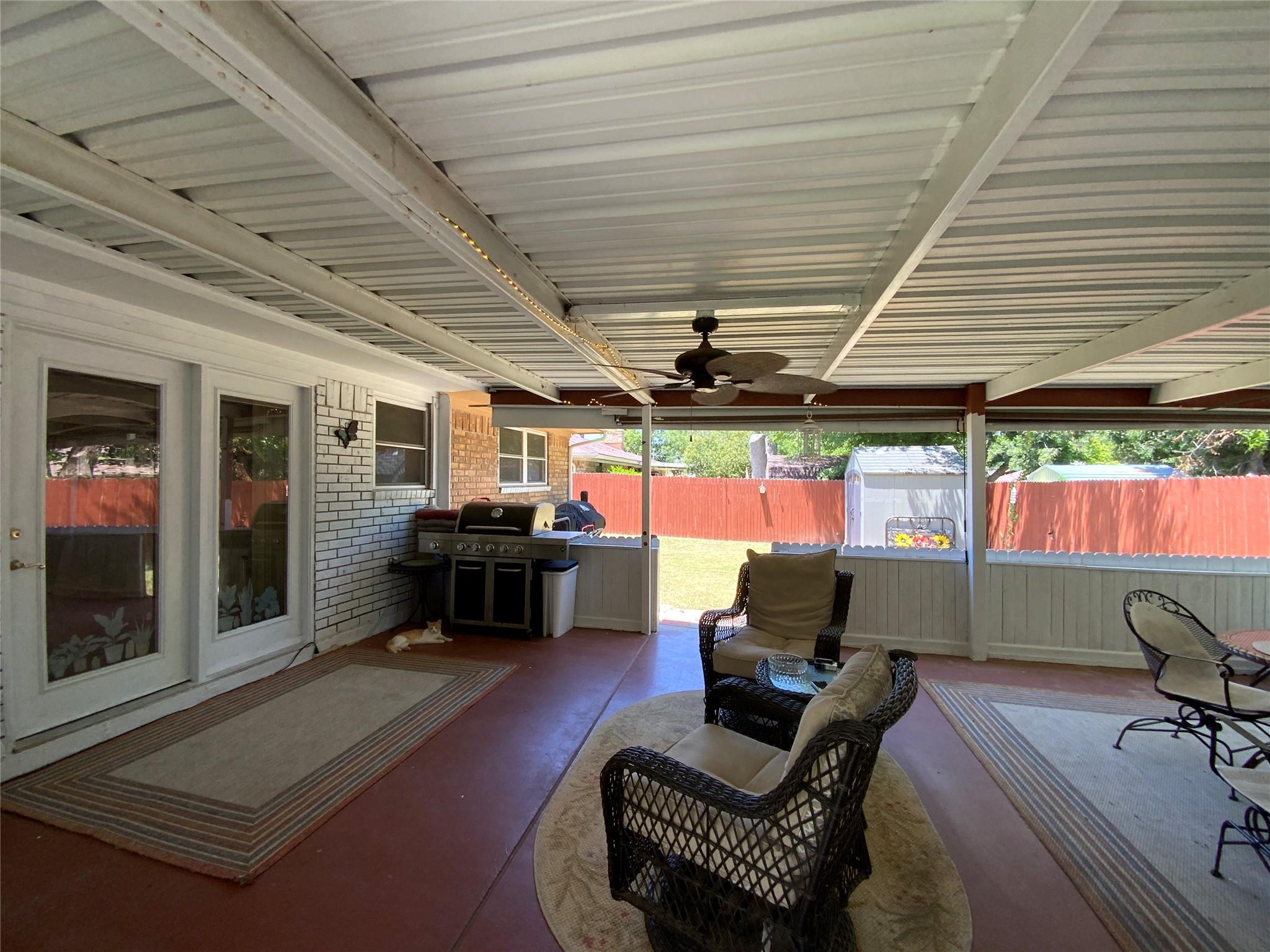 main property photo 29