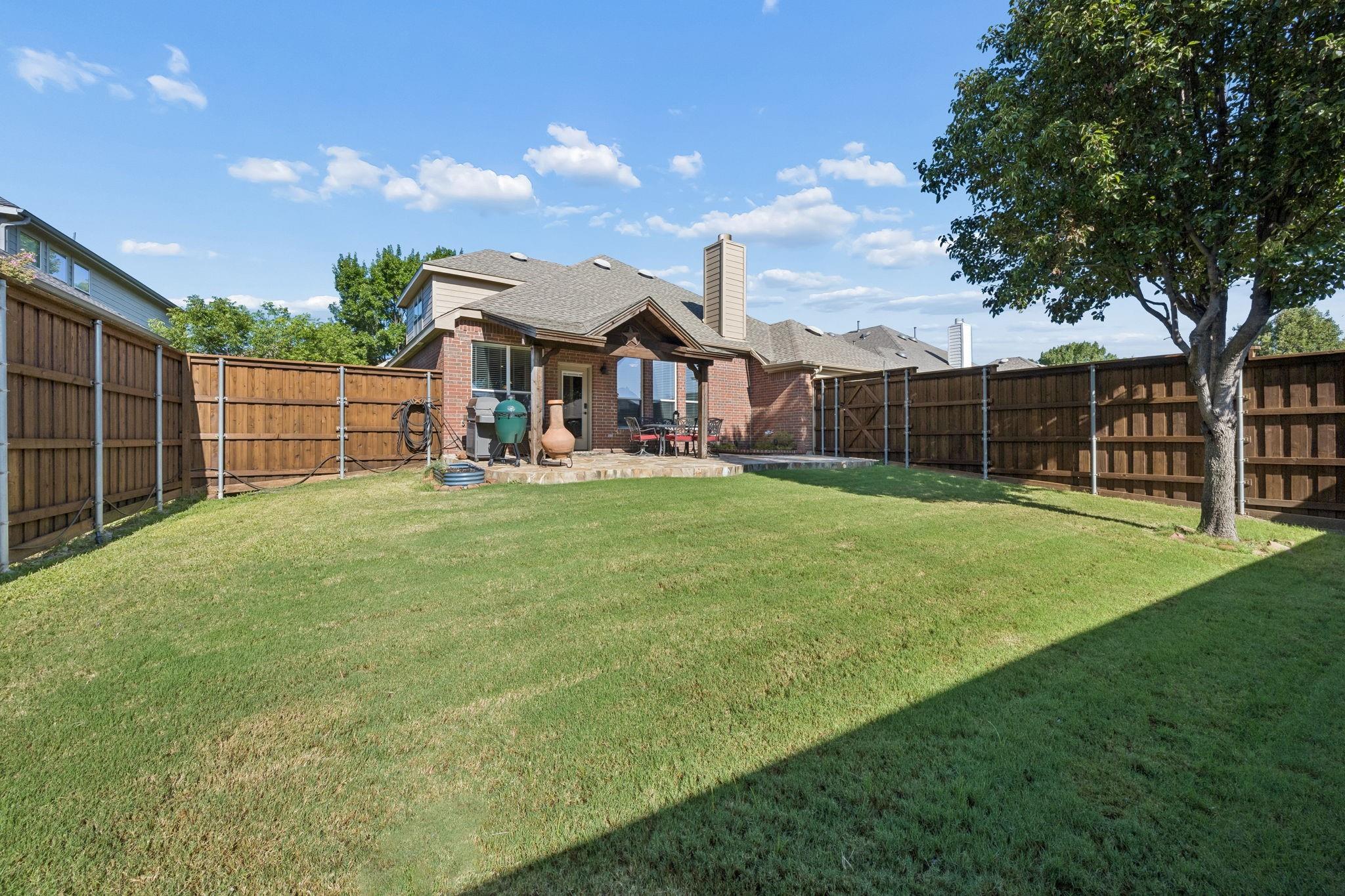 main property photo 22