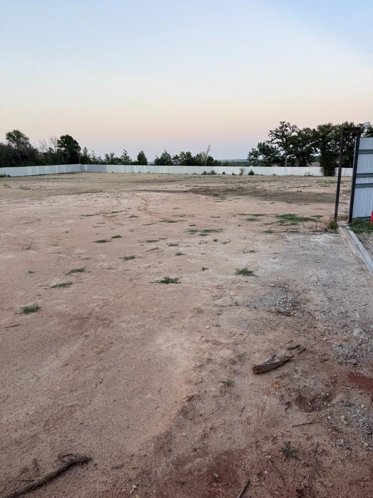 main property photo 9