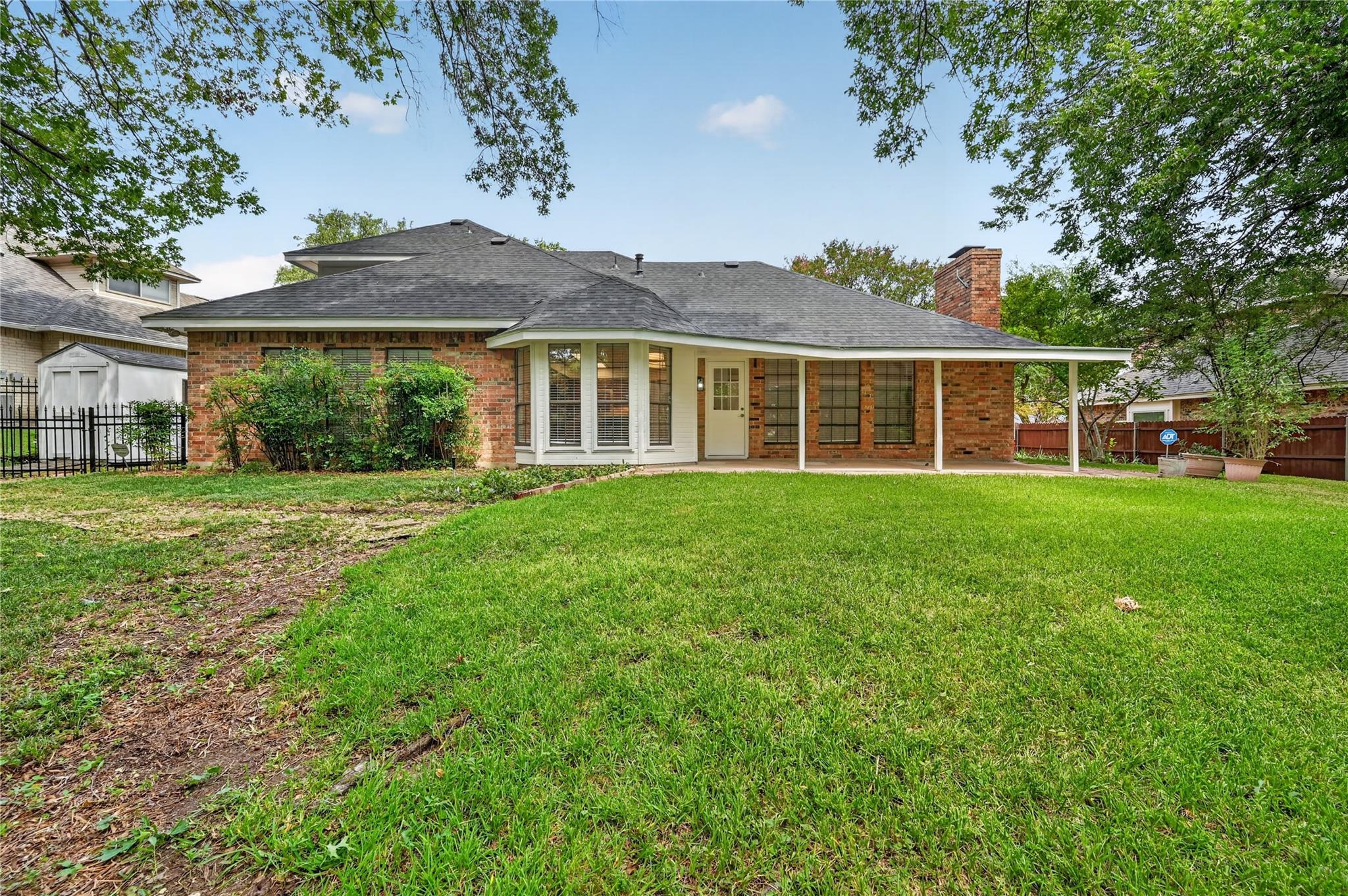 main property photo 39