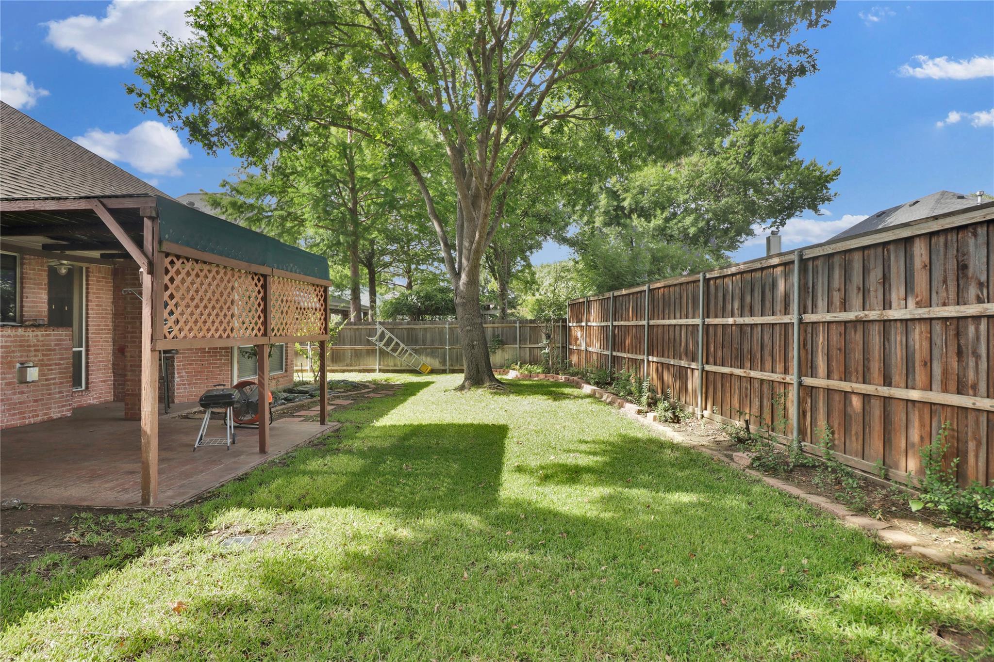 main property photo 18