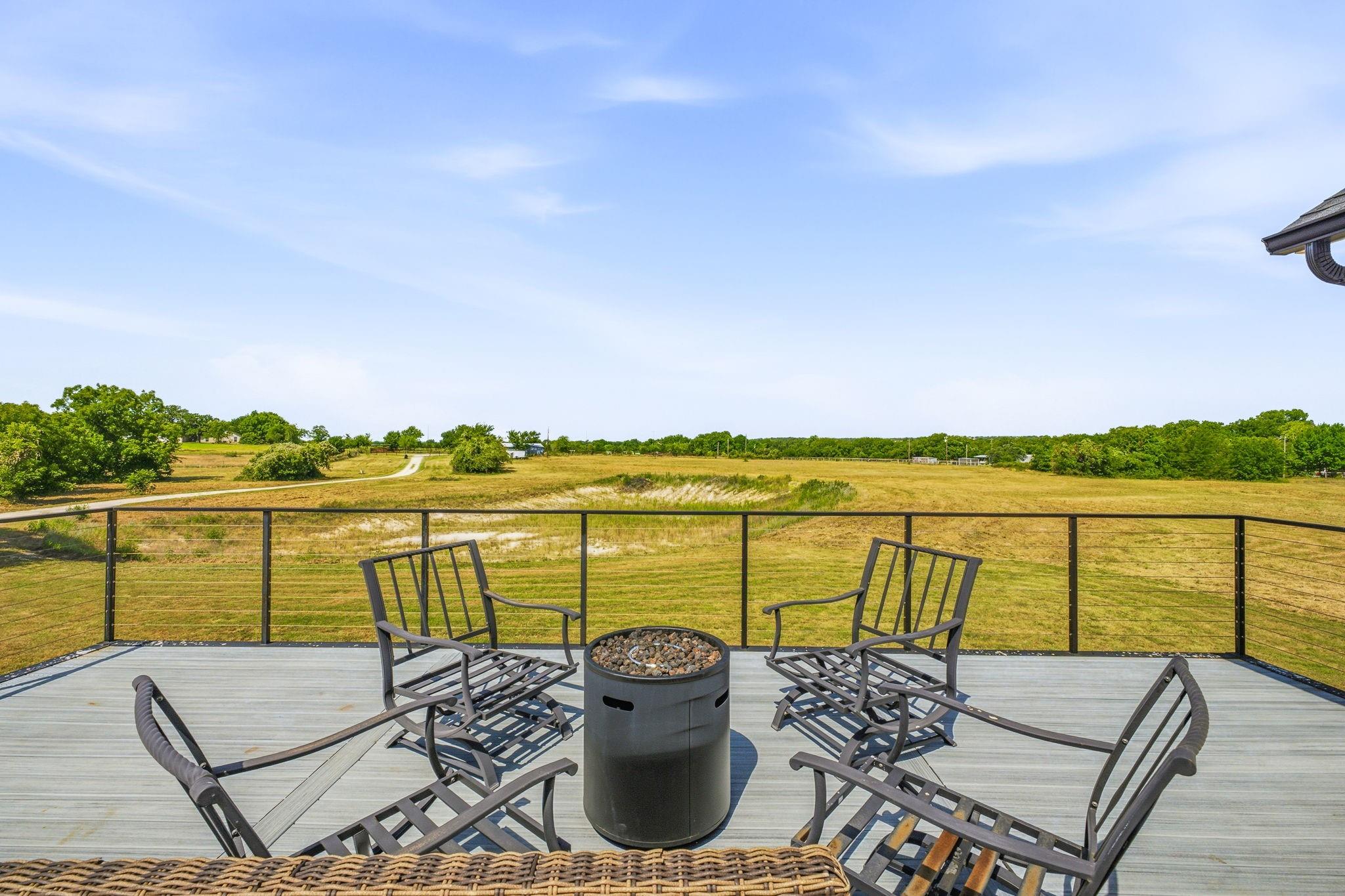 main property photo 37