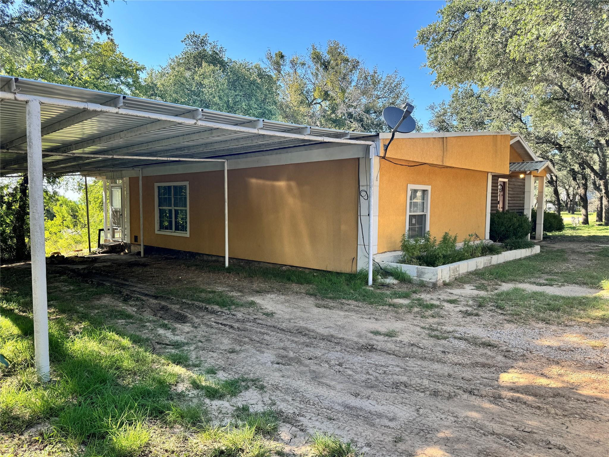 main property photo 3