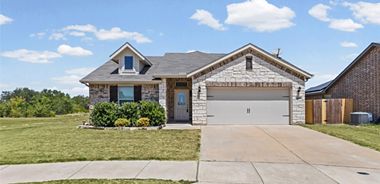 image of property with 4 Bed | 2 Bath | 2,041 Sqft