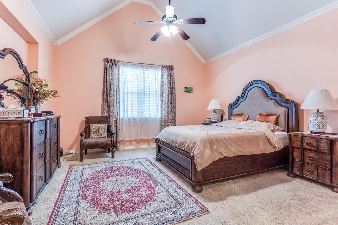 main property photo 16