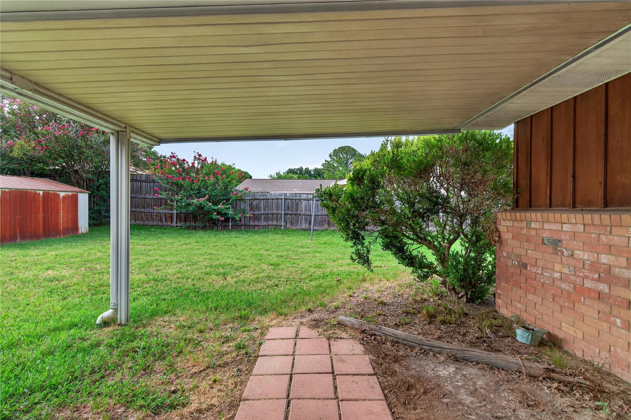 main property photo 34