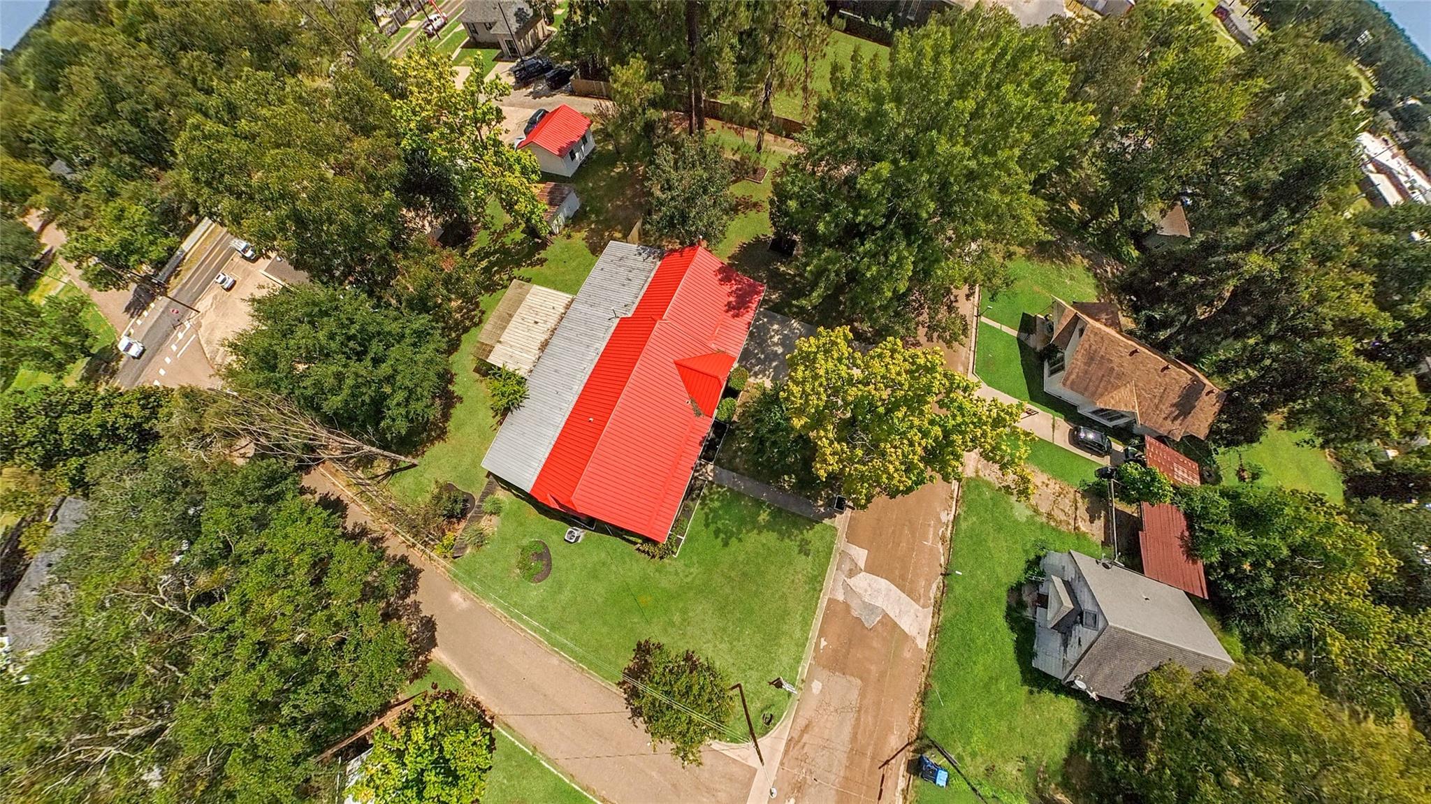 main property photo 35