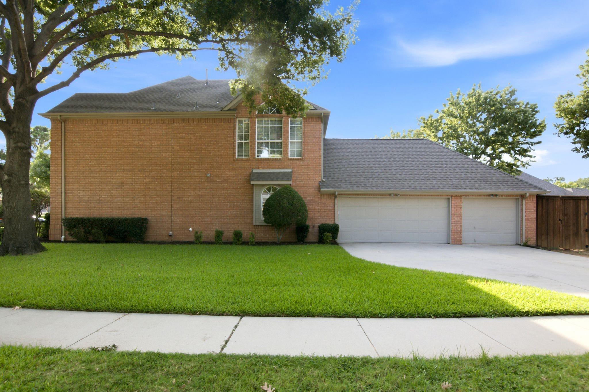 main property photo 14