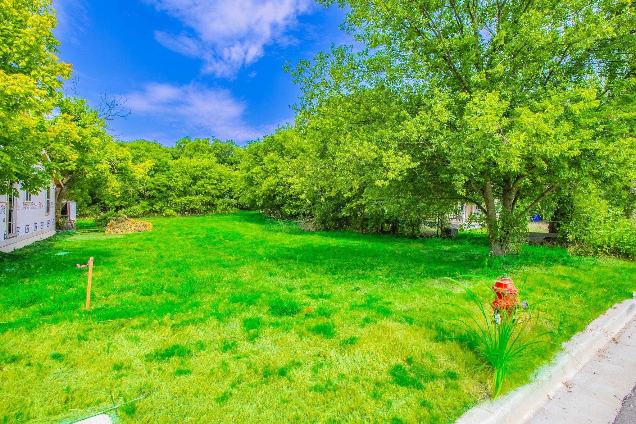 main property photo 6