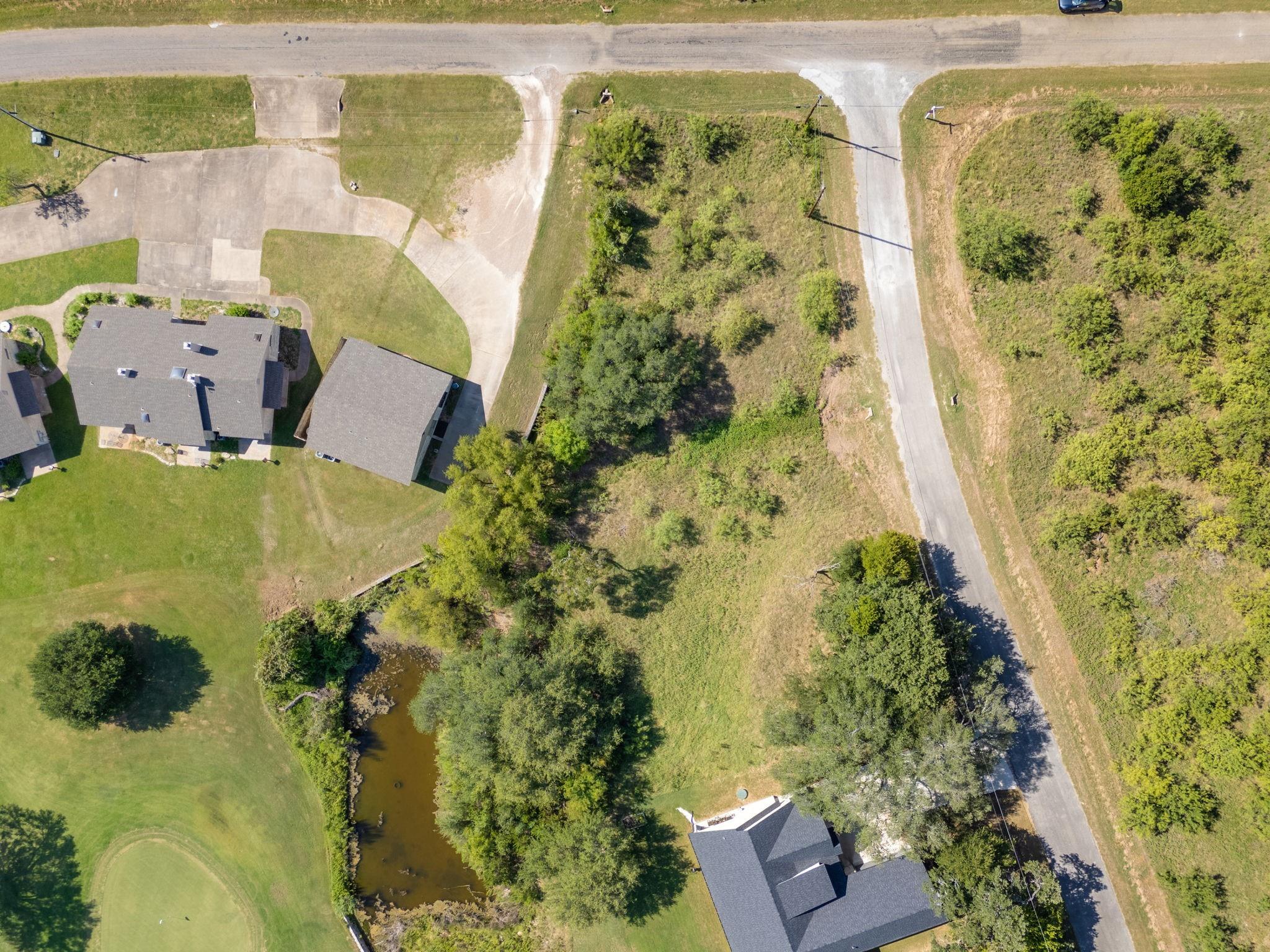 main property photo 11
